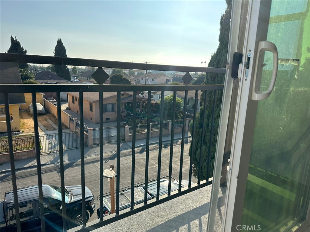 LOS ANGELES, California, 90001, United States, ,Residential,For Sale,1810570