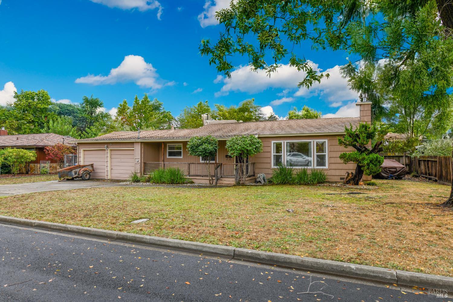 Napa, California, 94558, United States, 3 Bedrooms Bedrooms, ,1 BathroomBathrooms,Residential,For Sale,1988098