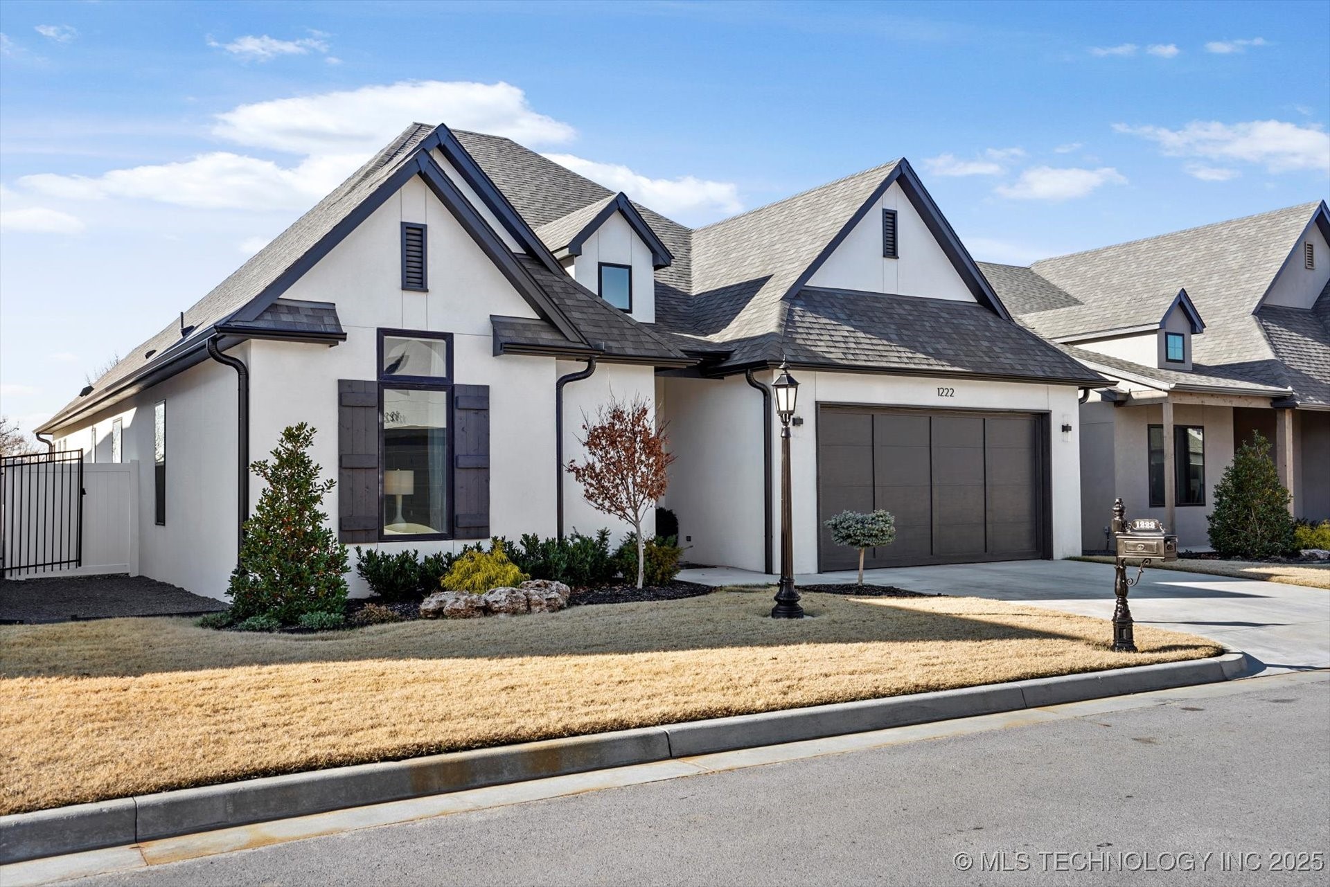Broken Arrow, Oklahoma, 74014, United States, 3 Bedrooms Bedrooms, ,3 BathroomsBathrooms,Residential,For Sale,1927200
