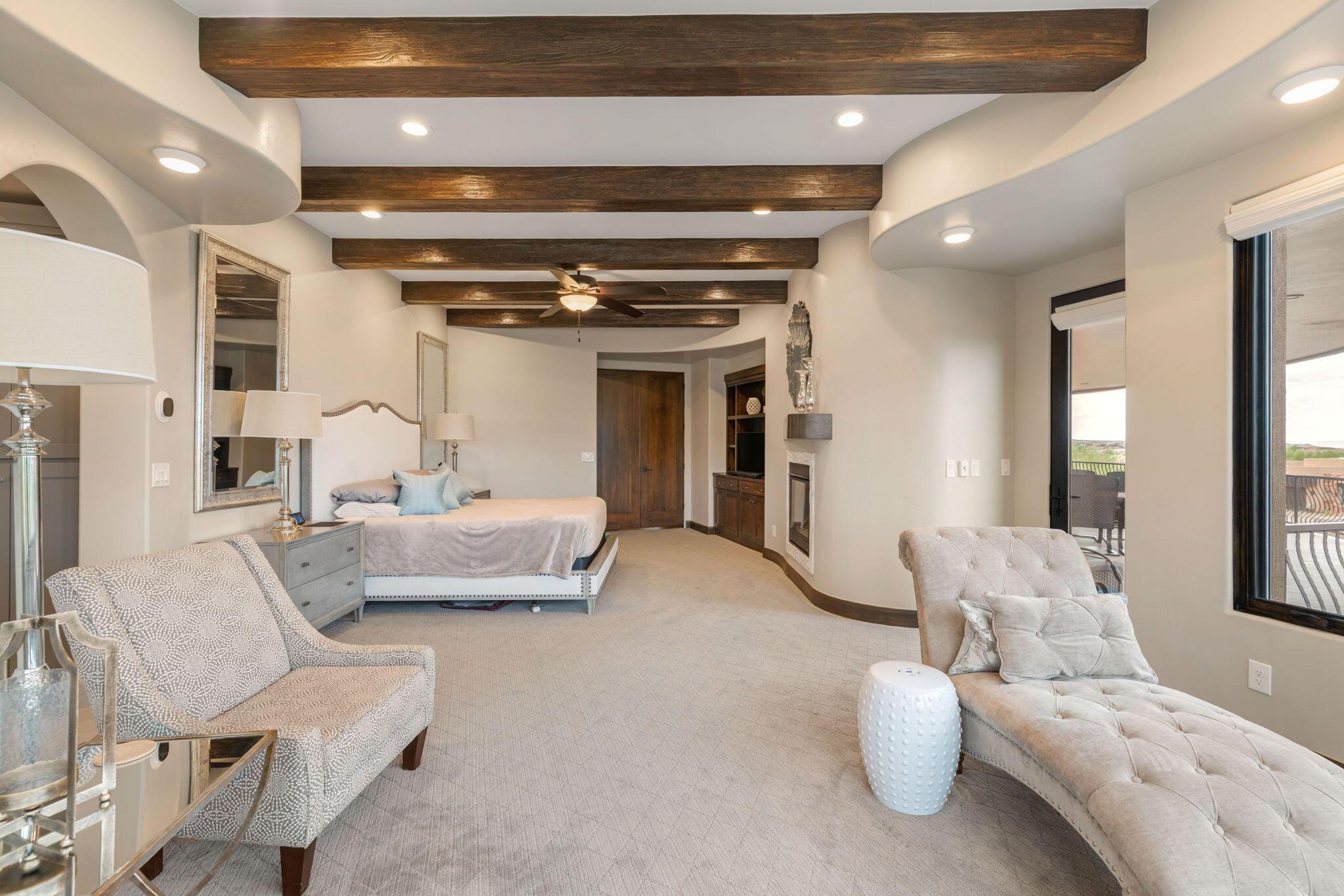 St George, Utah, 84770, United States, 5 Bedrooms Bedrooms, ,7 BathroomsBathrooms,Residential,For Sale,1900533