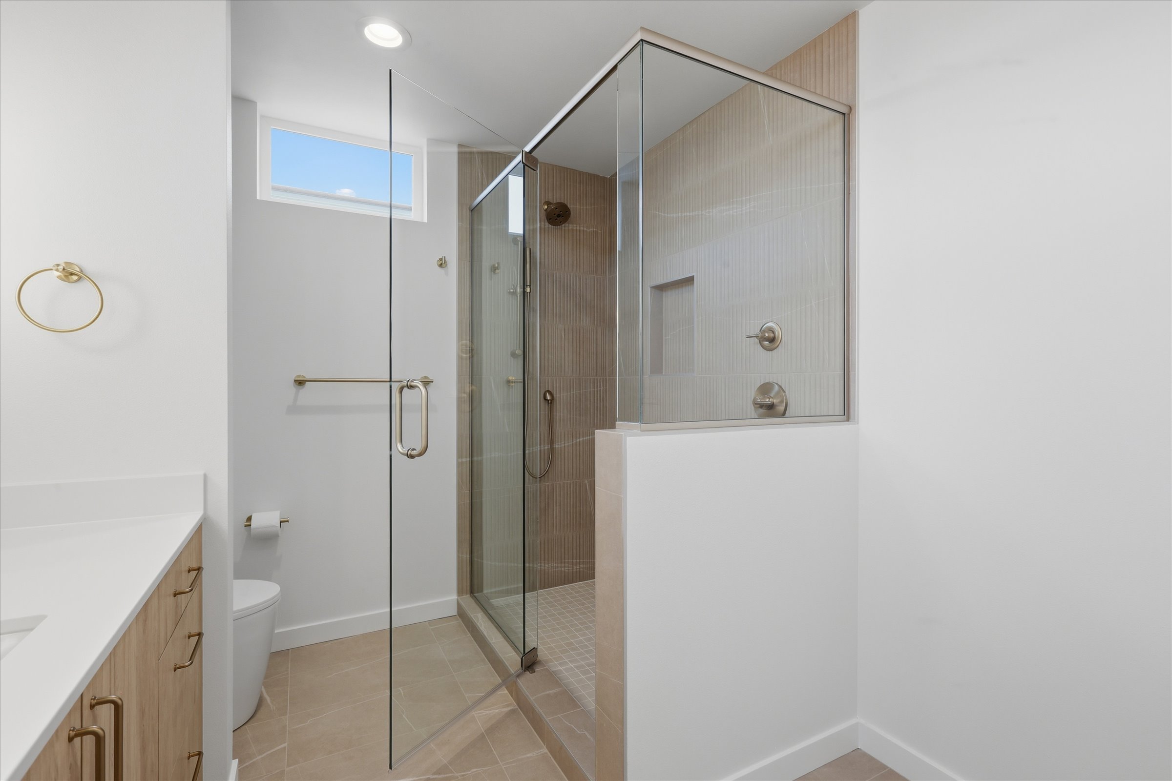  805 NW 63rd St St Unit #A Seattle, WA 98107 - 物件實景