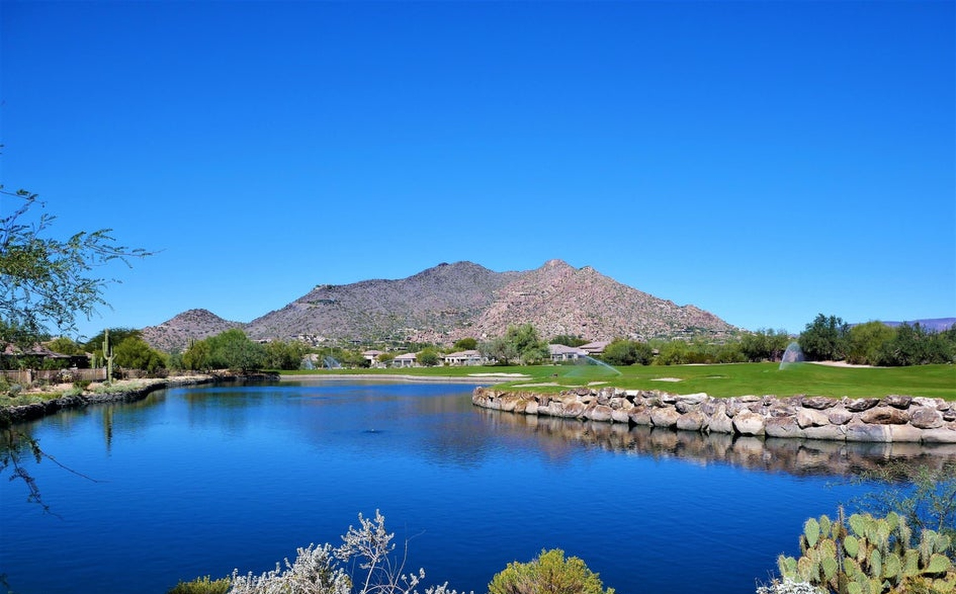  6755 East Nightingale Star Circle  Scottsdale, AZ - 物件實景