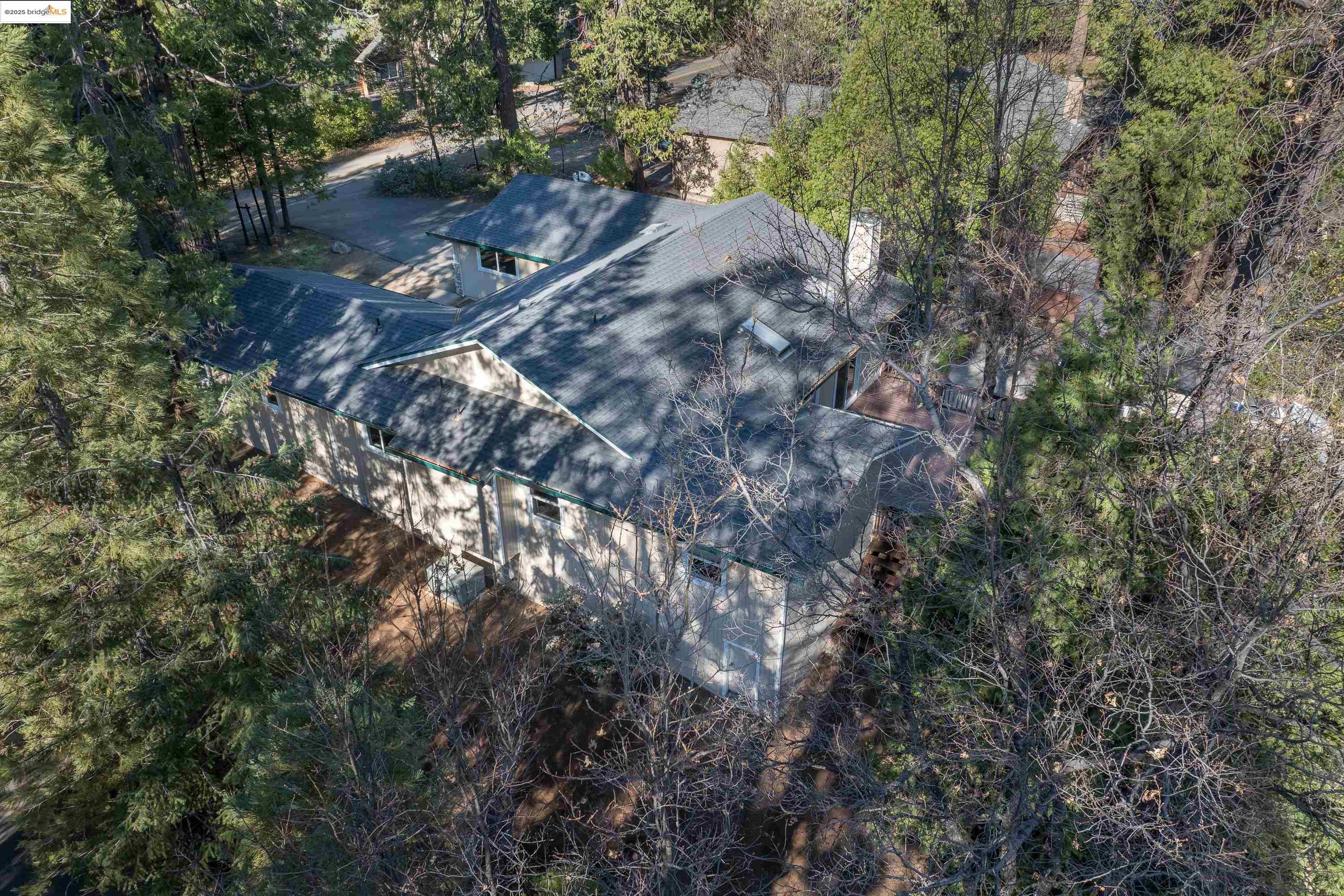 Twain Harte, California, 95383, United States, 3 Bedrooms Bedrooms, ,3 BathroomsBathrooms,Residential,For Sale,1978195