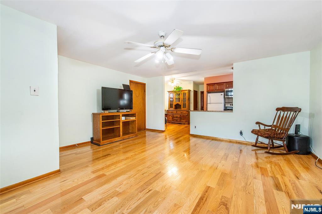 Clifton, New Jersey, 07014, United States, 5 Bedrooms Bedrooms, ,3 BathroomsBathrooms,Residential,For Sale,2000978