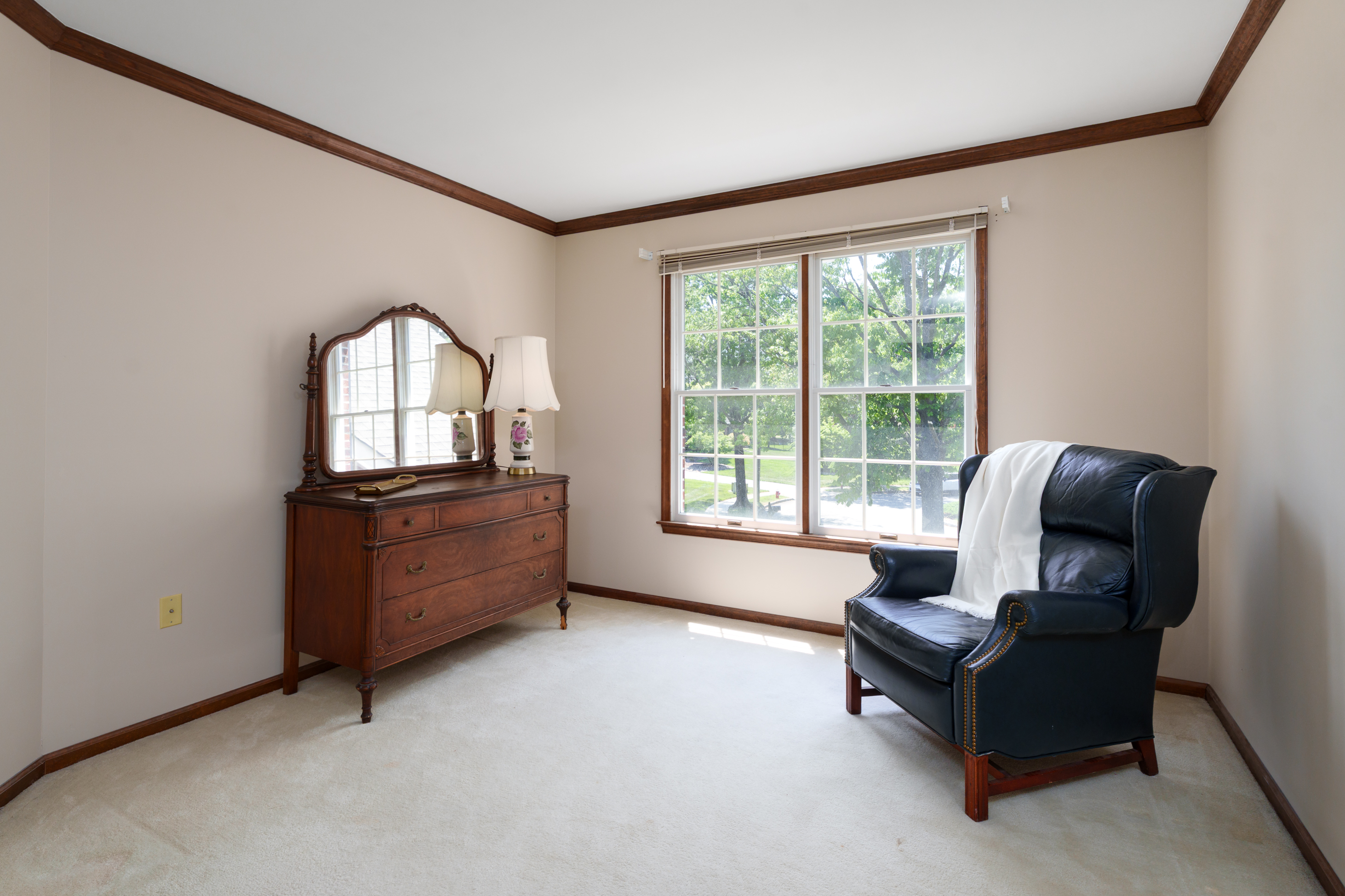  Stately West Windsor Home Near Princeton - 物件實景