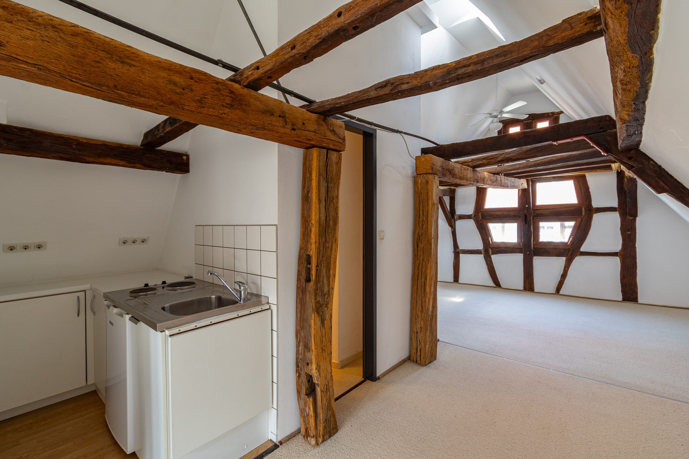  Historic Half-Timbered House with Exceptional Charm - 物件實景