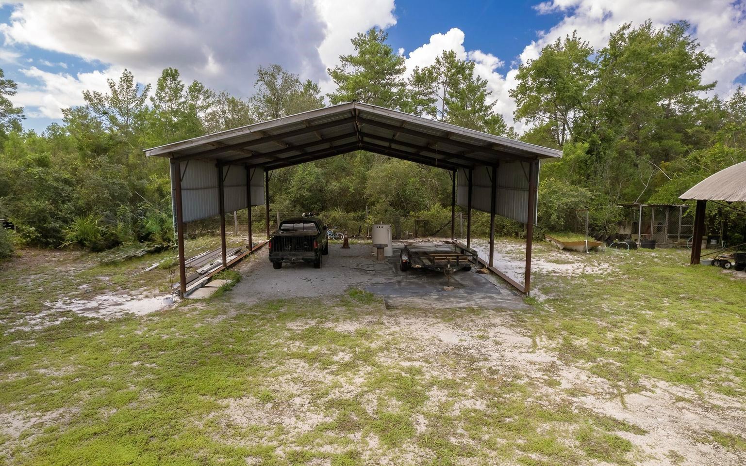 Palatka, Florida, 32177, United States, 4 Bedrooms Bedrooms, ,3 BathroomsBathrooms,Residential,For Sale,1898864