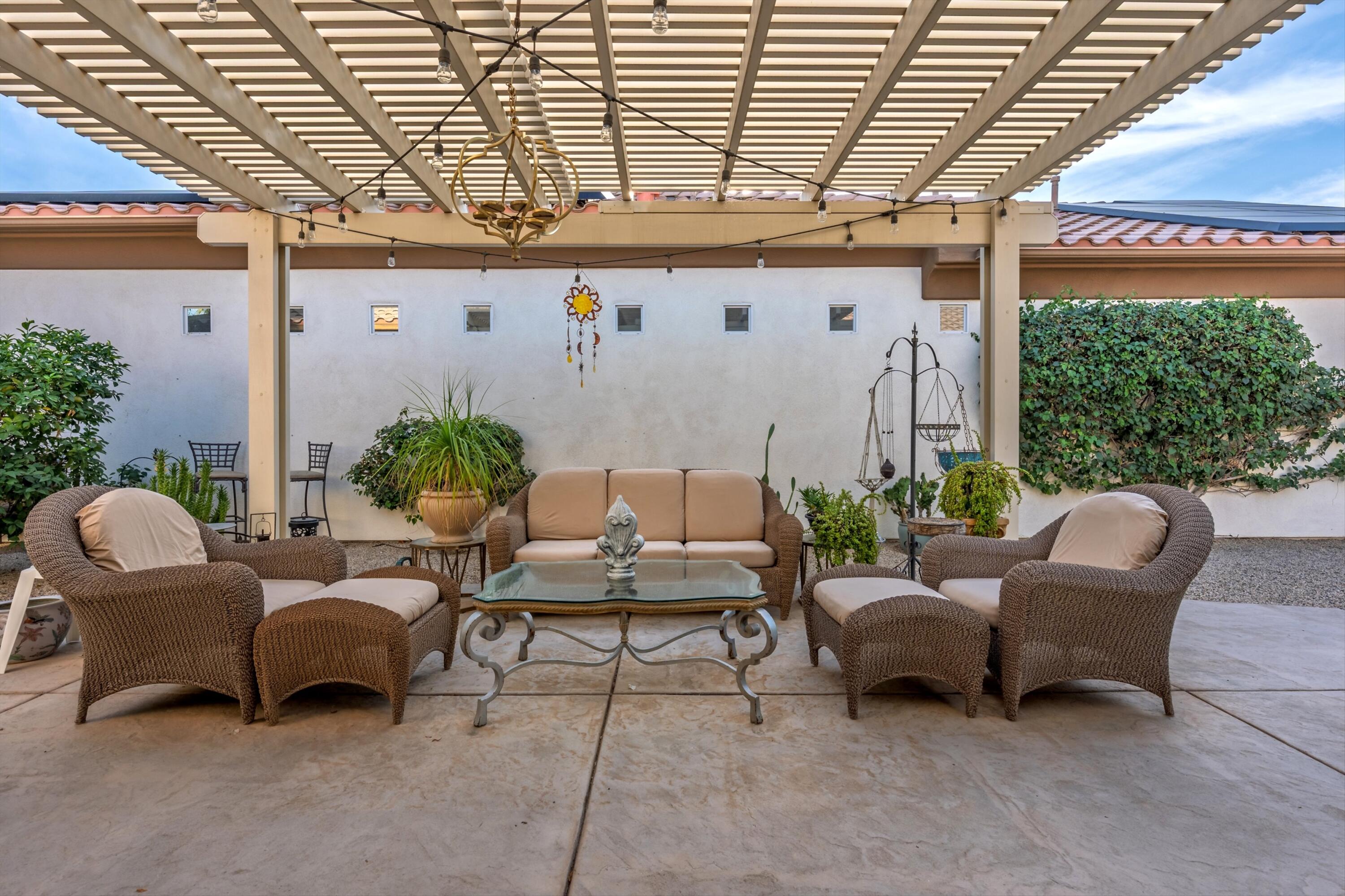 Rancho Mirage, California, 92270, United States, 2 Bedrooms Bedrooms, ,2 BathroomsBathrooms,Residential,For Sale,1989159