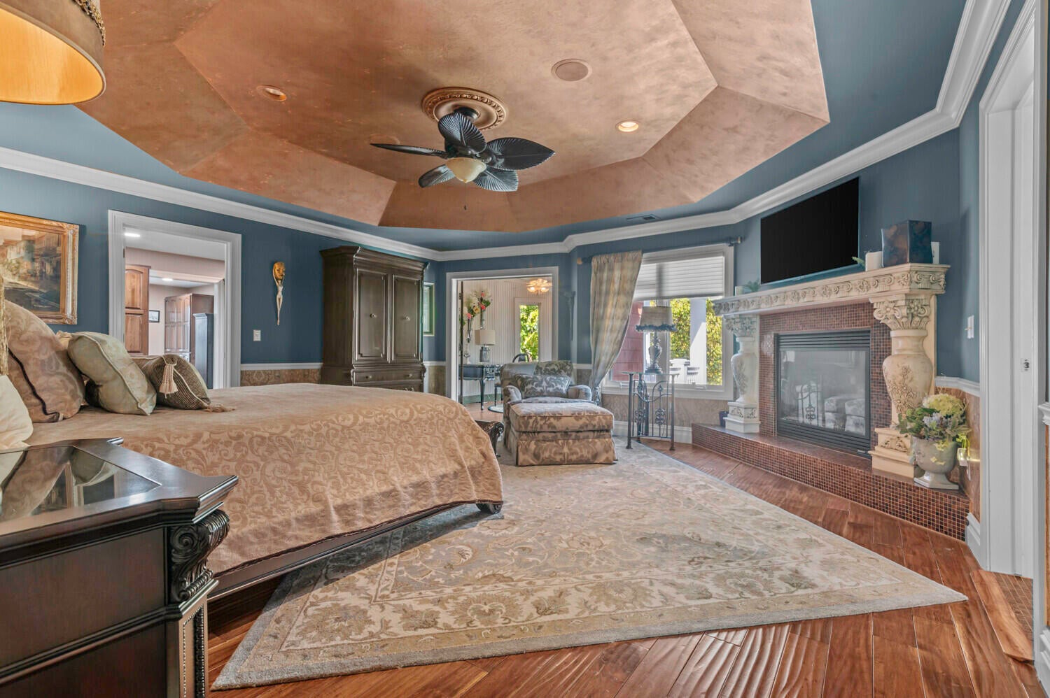 Northville, Michigan, 48167, United States, 4 Bedrooms Bedrooms, ,7 BathroomsBathrooms,Residential,For Sale,1991928