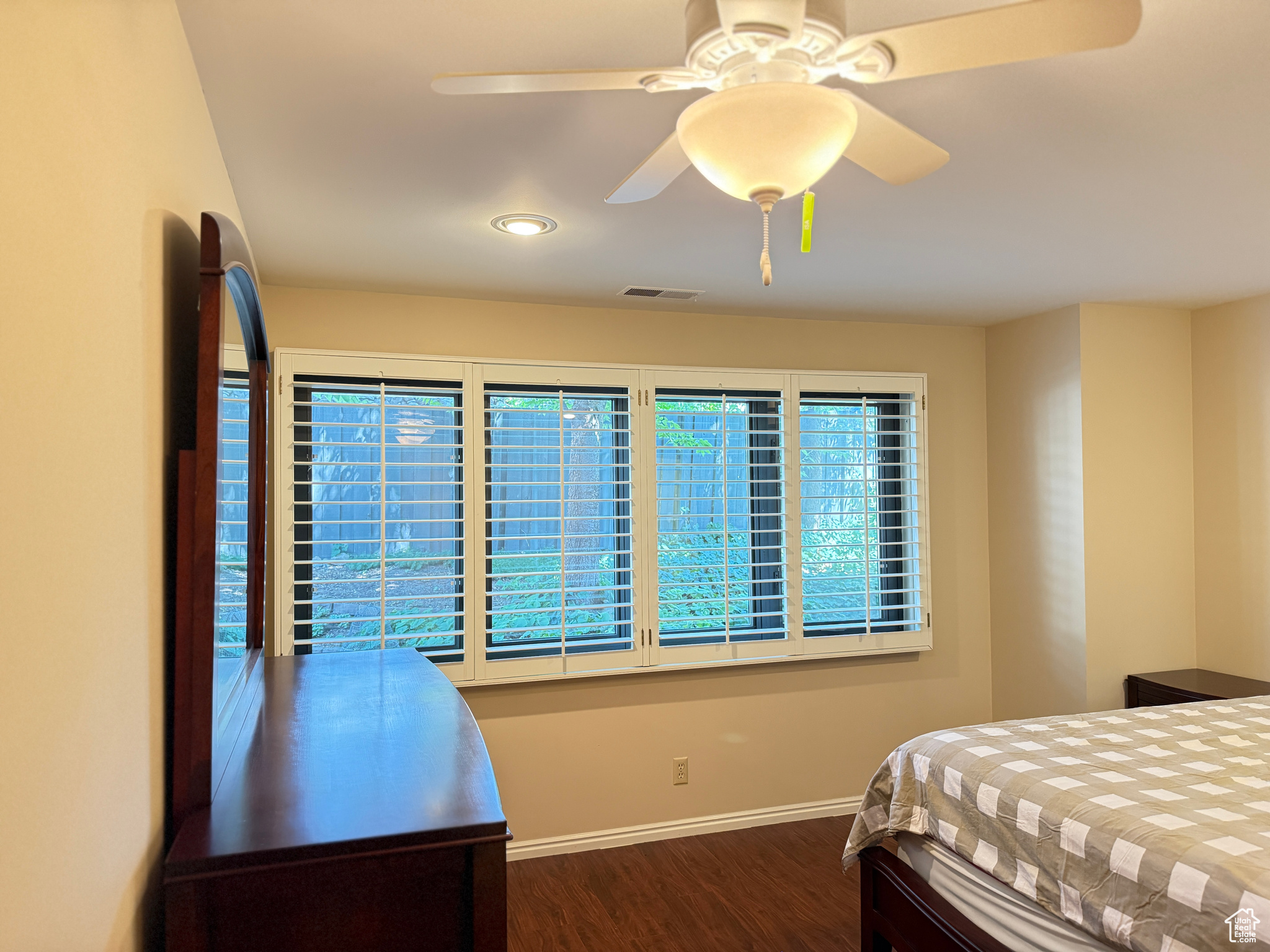 Salt Lake City, Utah, 84103, United States, 3 Bedrooms Bedrooms, ,2 BathroomsBathrooms,Residential,For Sale,1903308