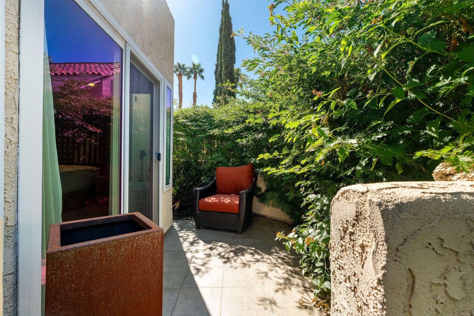 Palm Desert, California, 92260, United States, 2 Bedrooms Bedrooms, ,2 BathroomsBathrooms,Residential,For Sale,1981294