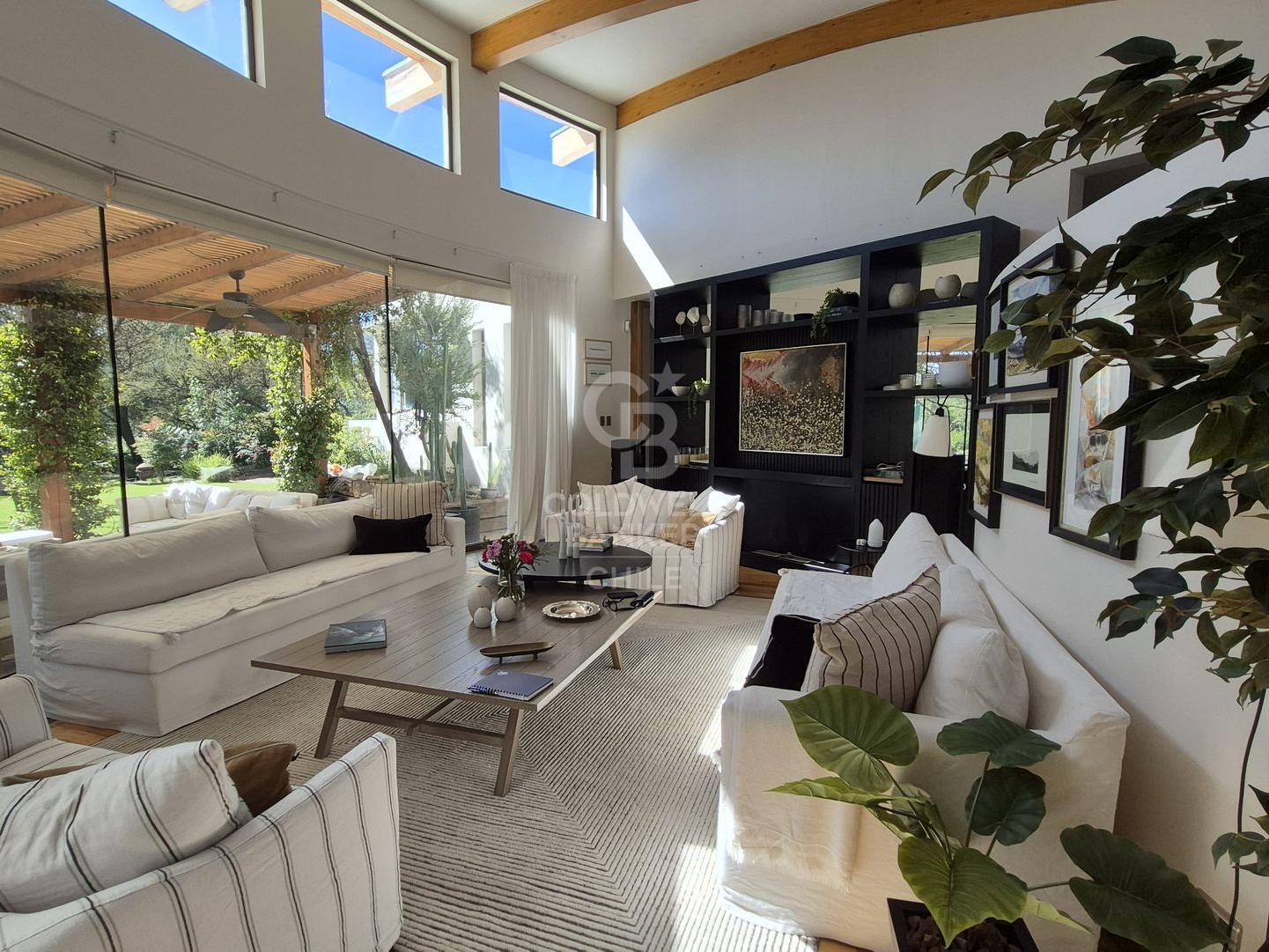 Colina, Chile, 5 Bedrooms Bedrooms, ,4 BathroomsBathrooms,Residential,For Sale,1933089