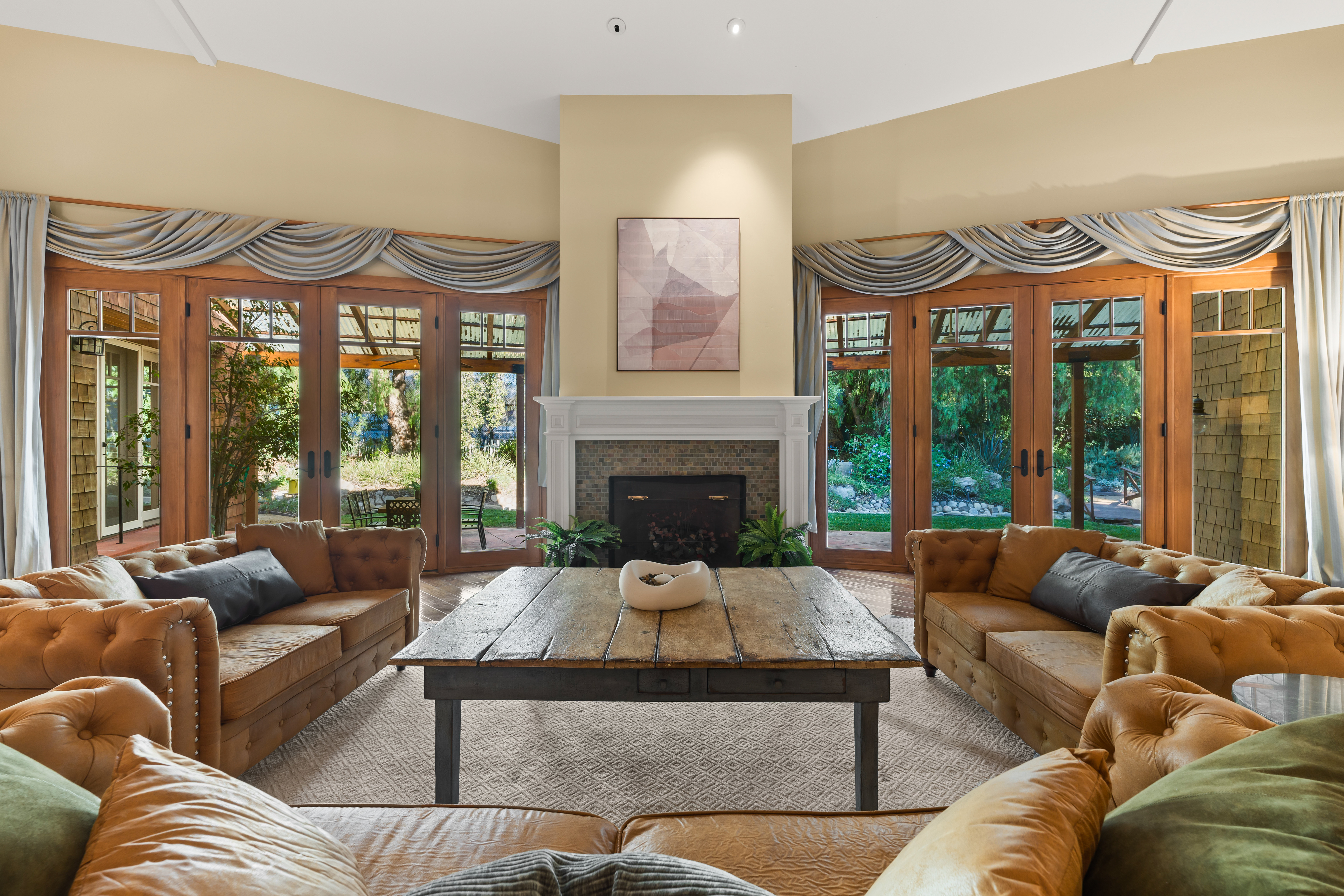  402 South Montgomery Street, Ojai, CA 93023 - 物件實景