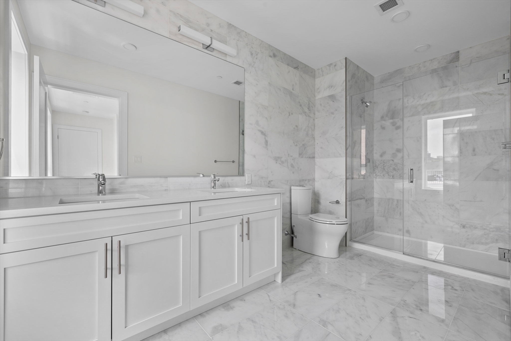 Boston, Massachusetts, 02128, United States, 2 Bedrooms Bedrooms, ,2 BathroomsBathrooms,Residential,For Sale,1942738