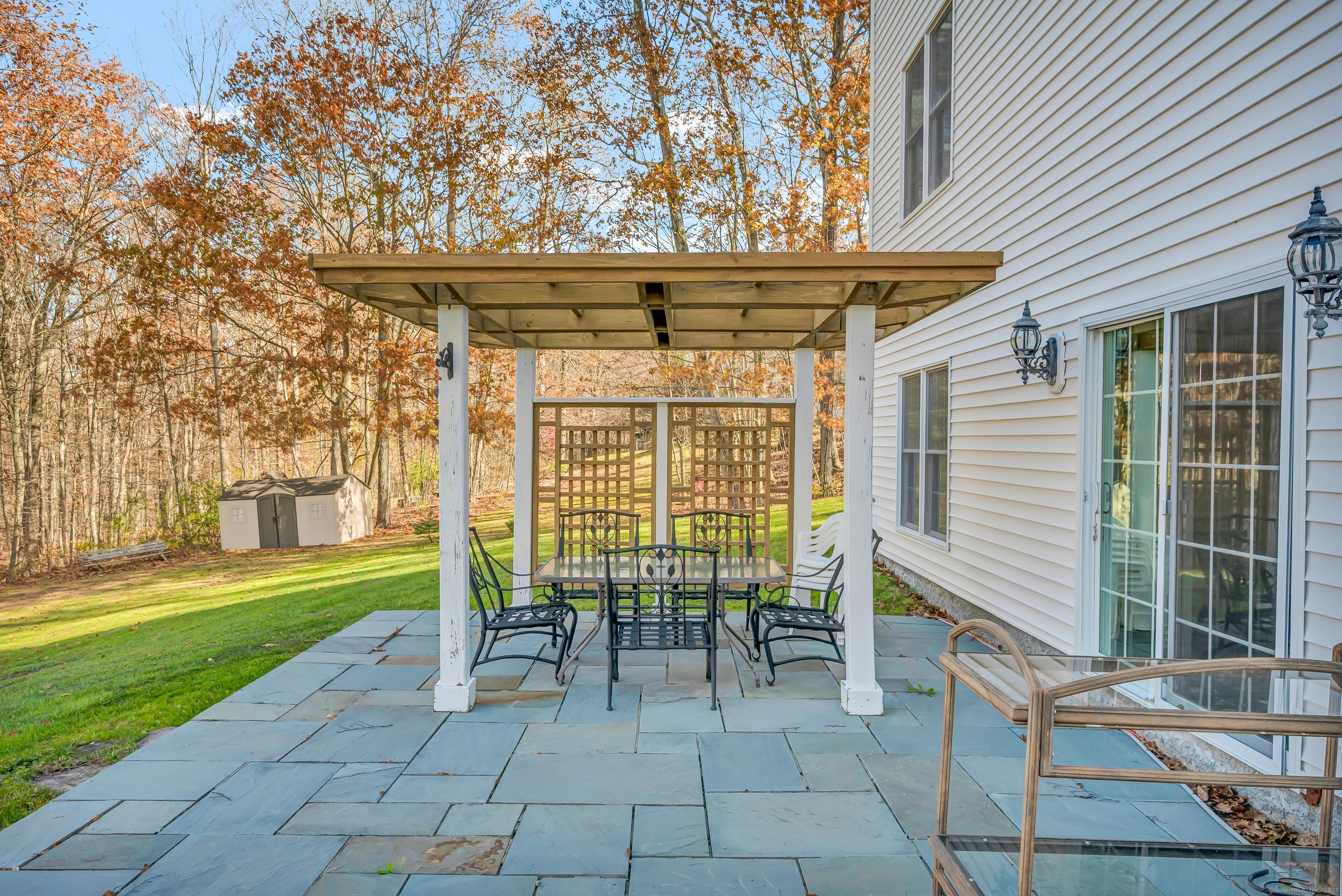 New Milford, Connecticut, 06776, United States, 4 Bedrooms Bedrooms, ,4 BathroomsBathrooms,Residential,For Sale,1987689