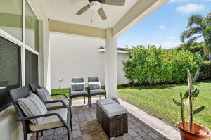Delray Beach, Florida, 33446, United States, 4 Bedrooms Bedrooms, ,3 BathroomsBathrooms,Residential,For Sale,1984425
