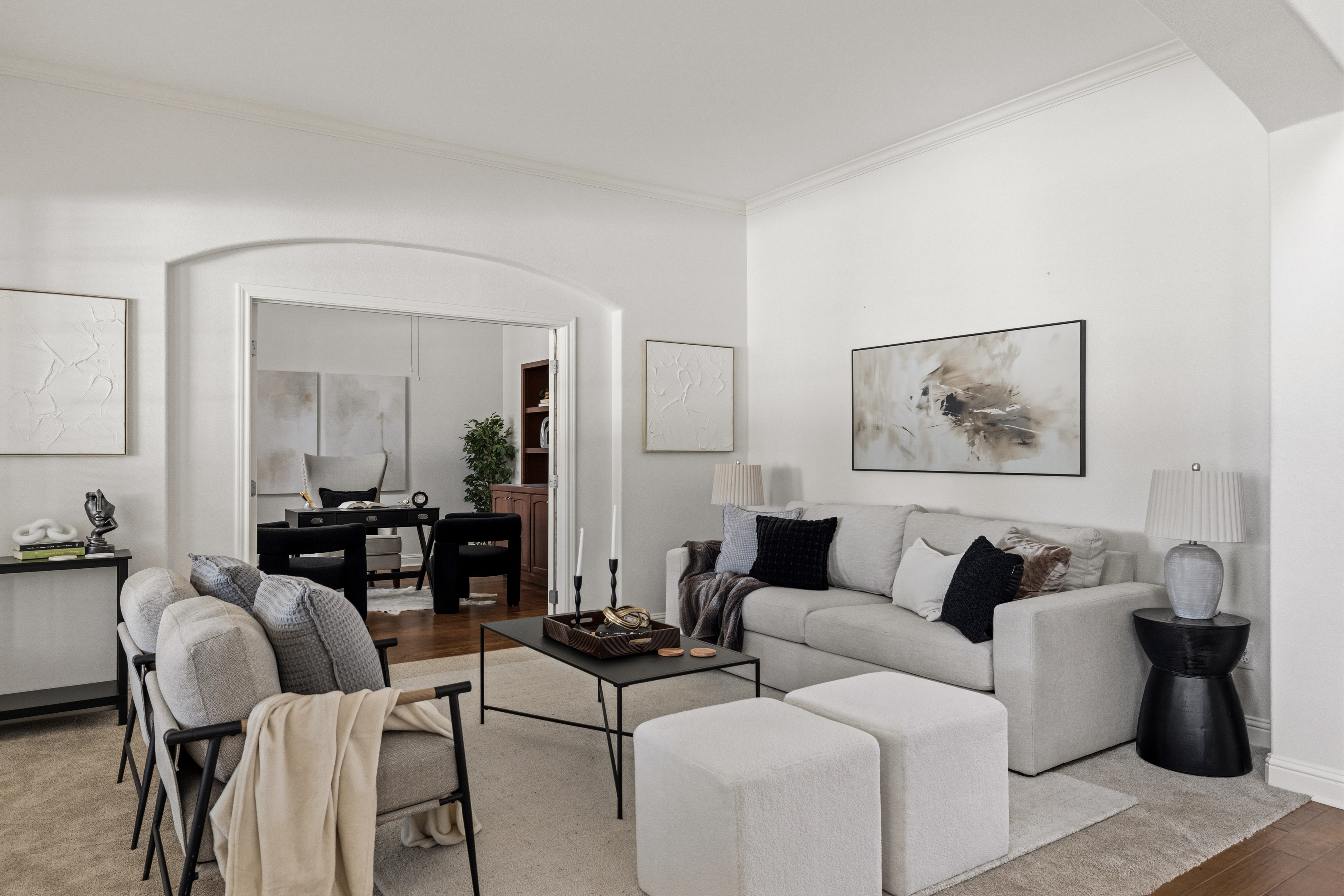  Elegant Luxury Backing to Pristine Greenbelt with Hill Country Views - 物件實景