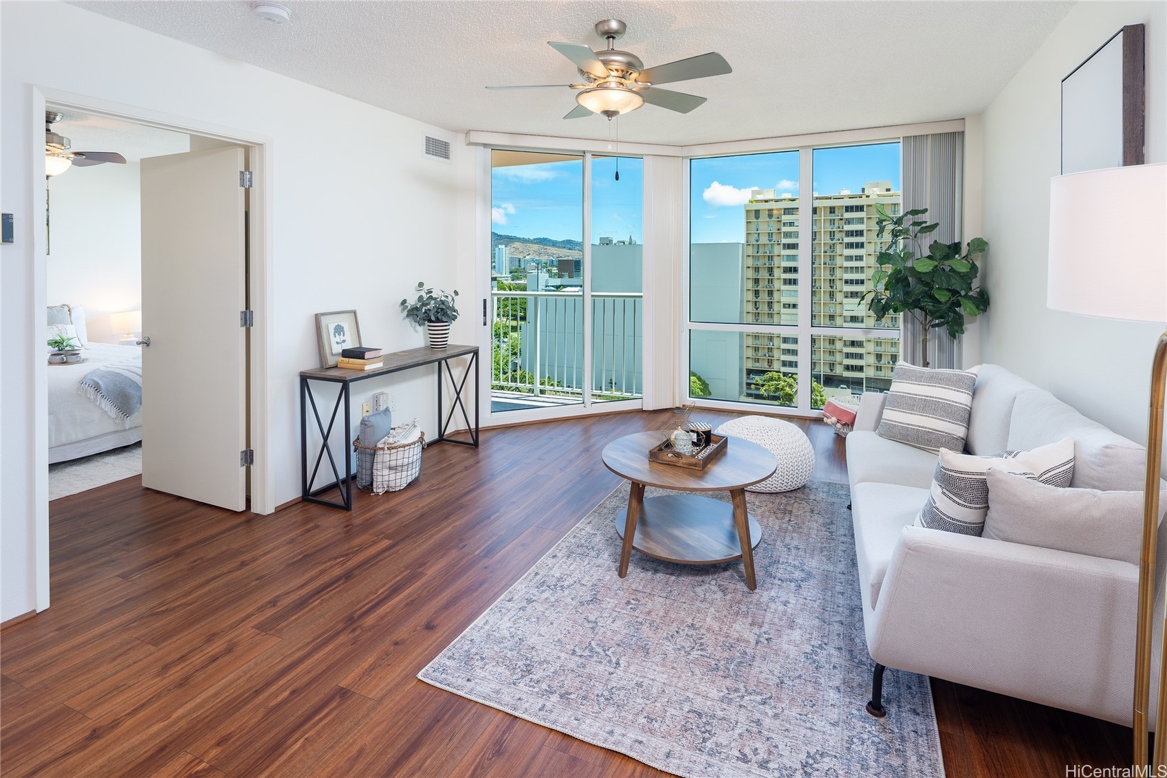 Honolulu, Hawaii, 96813, United States, 1 Bedroom Bedrooms, ,1 BathroomBathrooms,Residential,For Sale,1940357