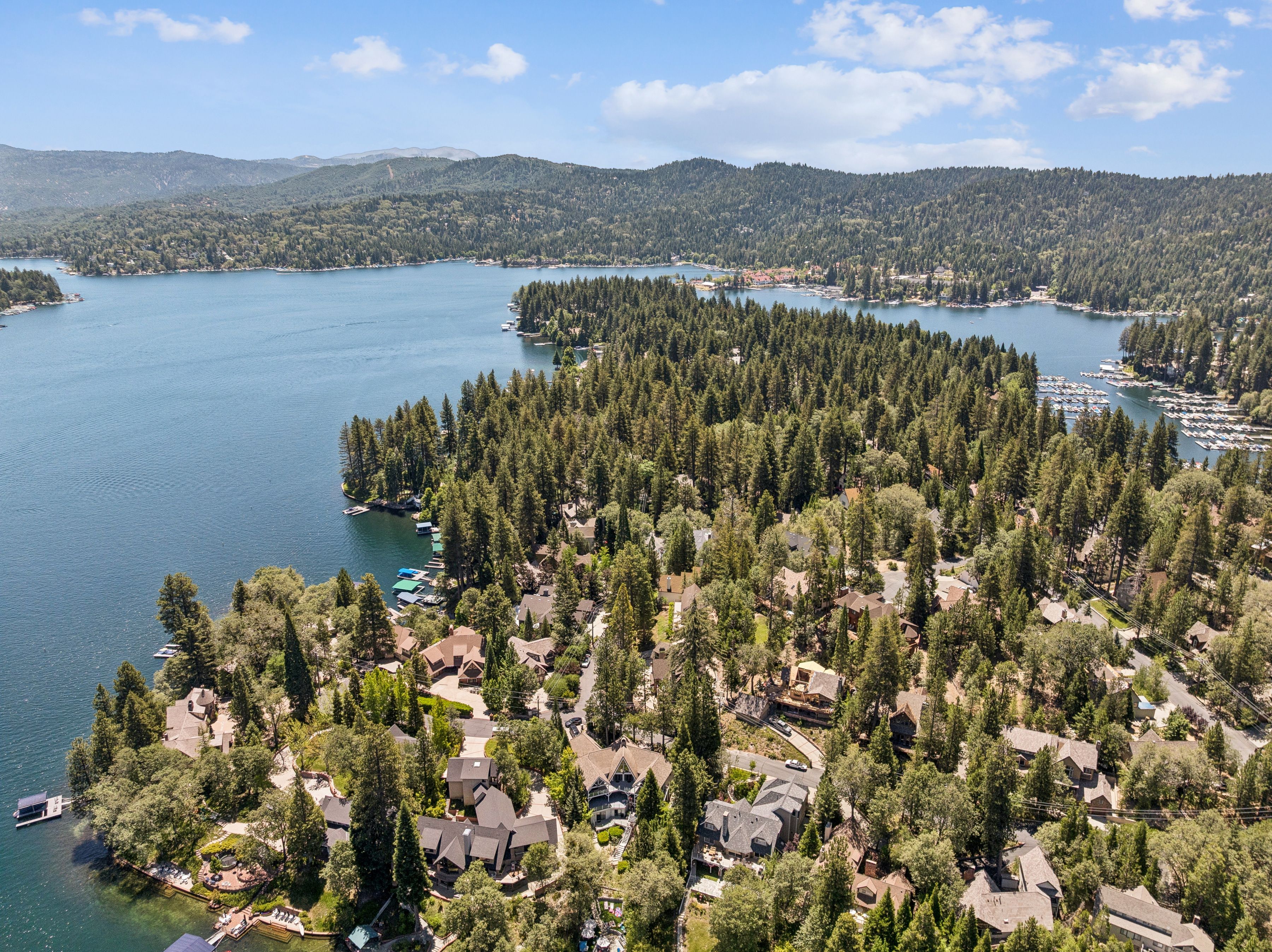  27711 Hamiltair Drive, Lake Arrowhead, CA 92352 - 物件實景