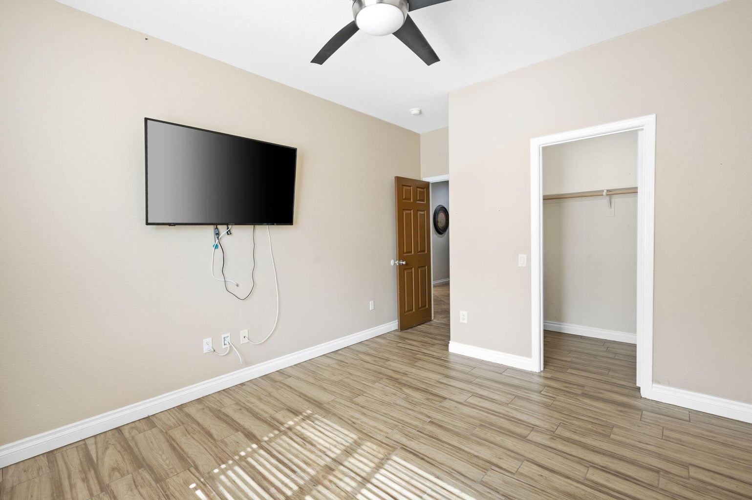 Indio, California, 92203, United States, 4 Bedrooms Bedrooms, ,3 BathroomsBathrooms,Residential,For Sale,1915530
