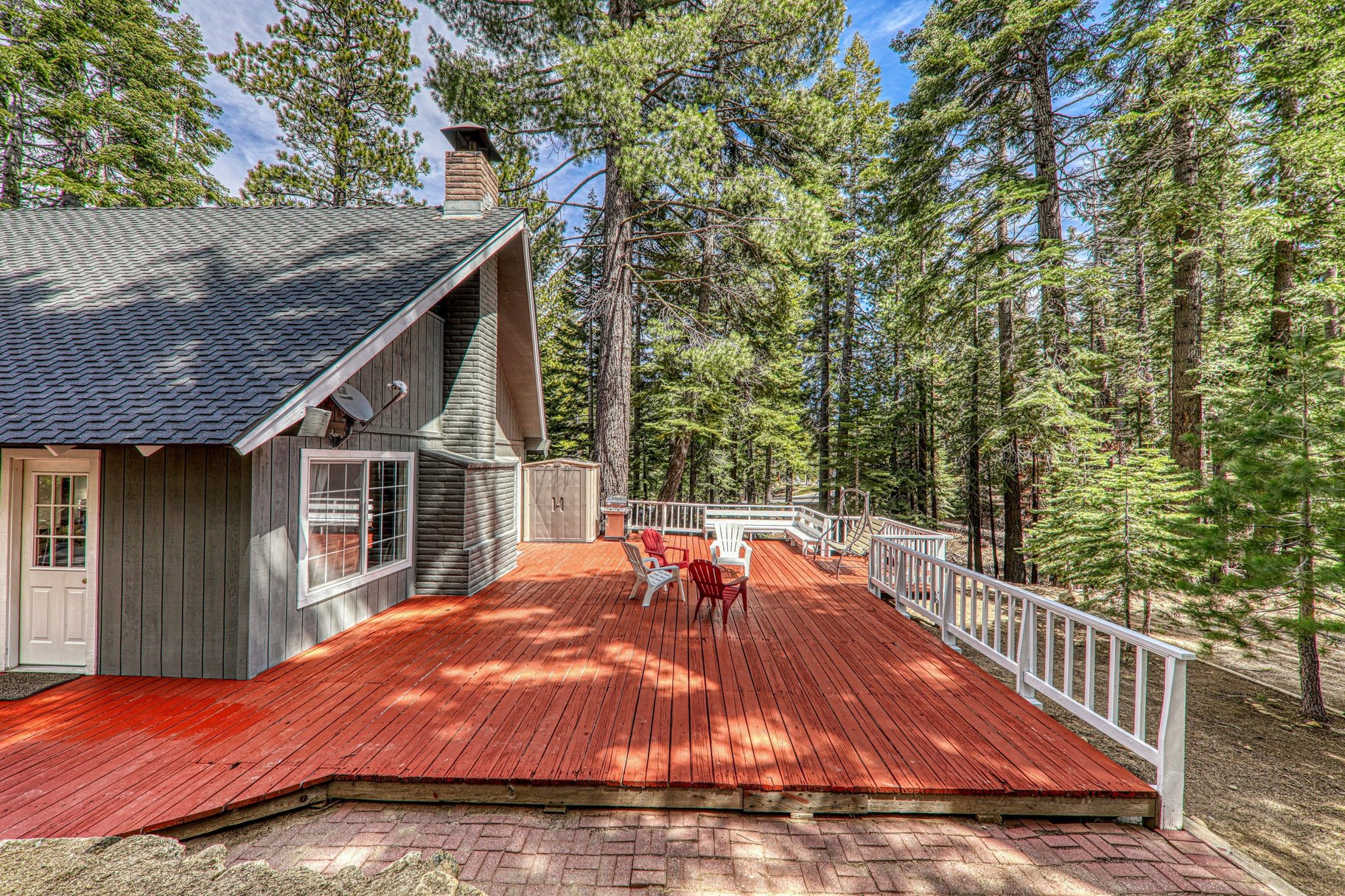  Lake Tahoe Sanctuary with HOA Pier, Beach, and Buoy Field - 物件實景