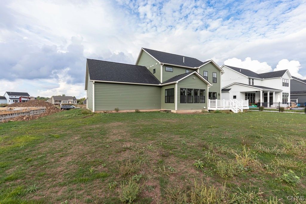 Baldwinsville, New York, 13027, United States, 4 Bedrooms Bedrooms, ,3 BathroomsBathrooms,Residential,For Sale,1991108