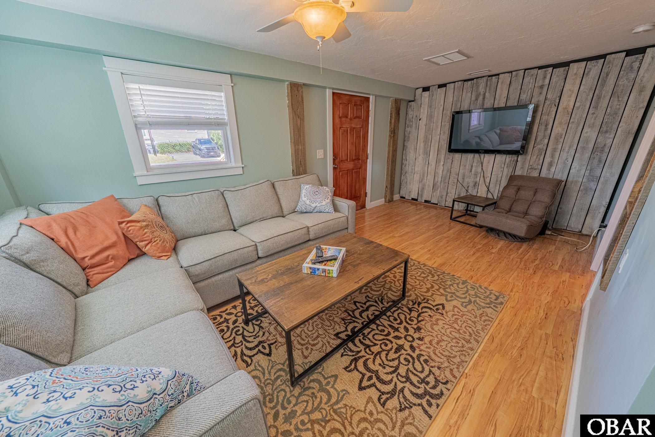 Kill Devil Hills, North Carolina, 27948, United States, 2 Bedrooms Bedrooms, ,2 BathroomsBathrooms,Residential,For Sale,1959195