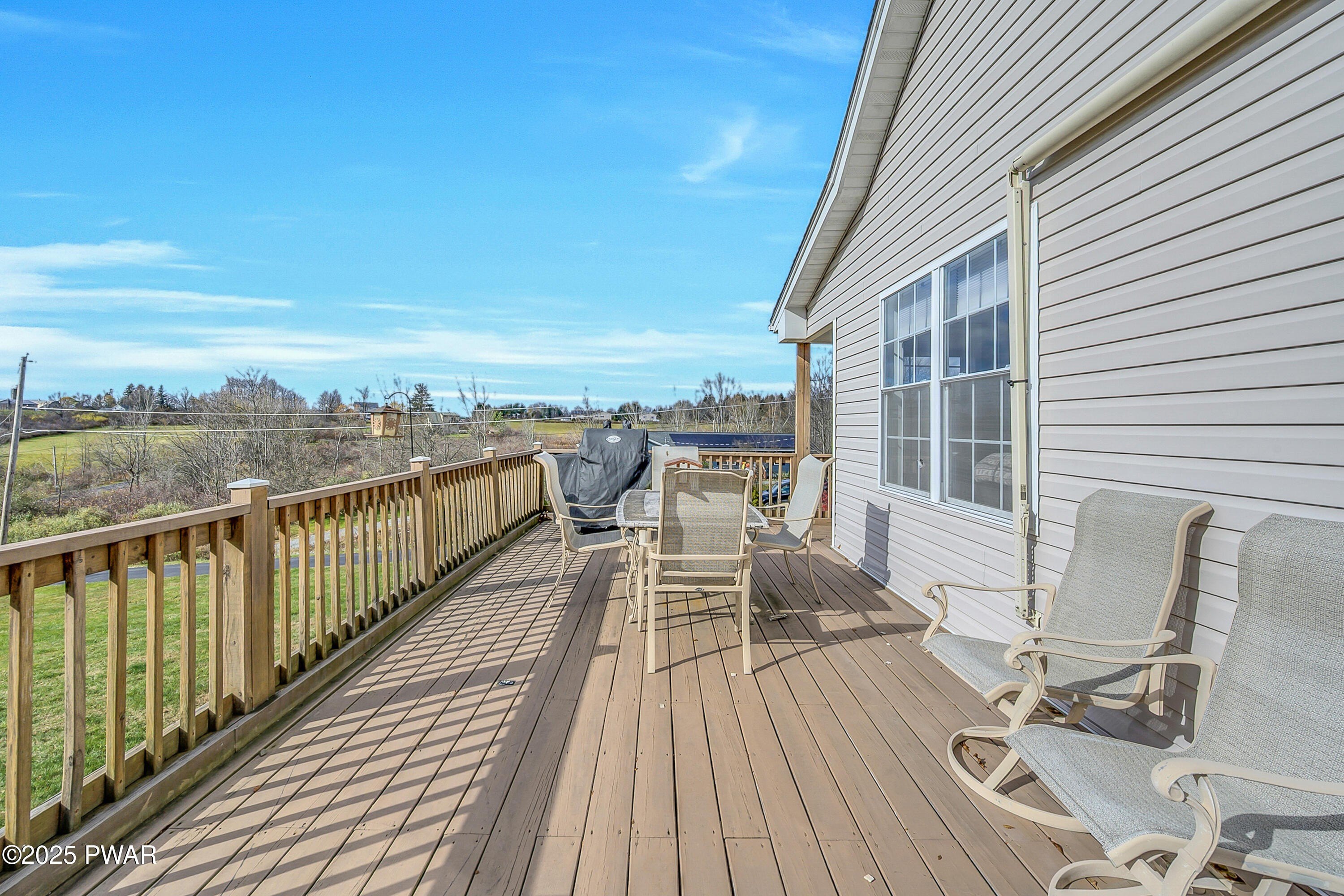 Moscow, Pennsylvania, 18444, United States, 4 Bedrooms Bedrooms, ,3 BathroomsBathrooms,Residential,For Sale,1987034