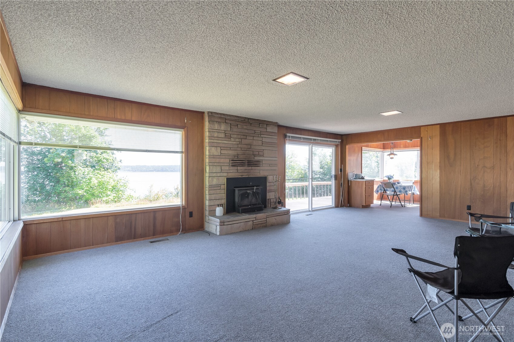 Langley, Washington, 98260, United States, 2 Bedrooms Bedrooms, ,Residential,For Sale,1895198