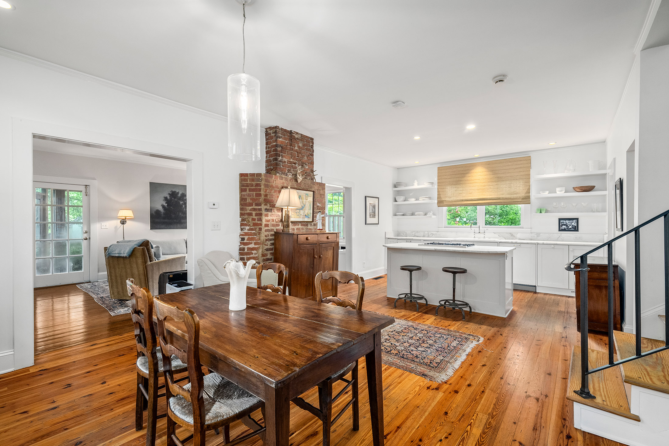  Captivating 1920s Farmhouse in Berkeley Park - 物件實景