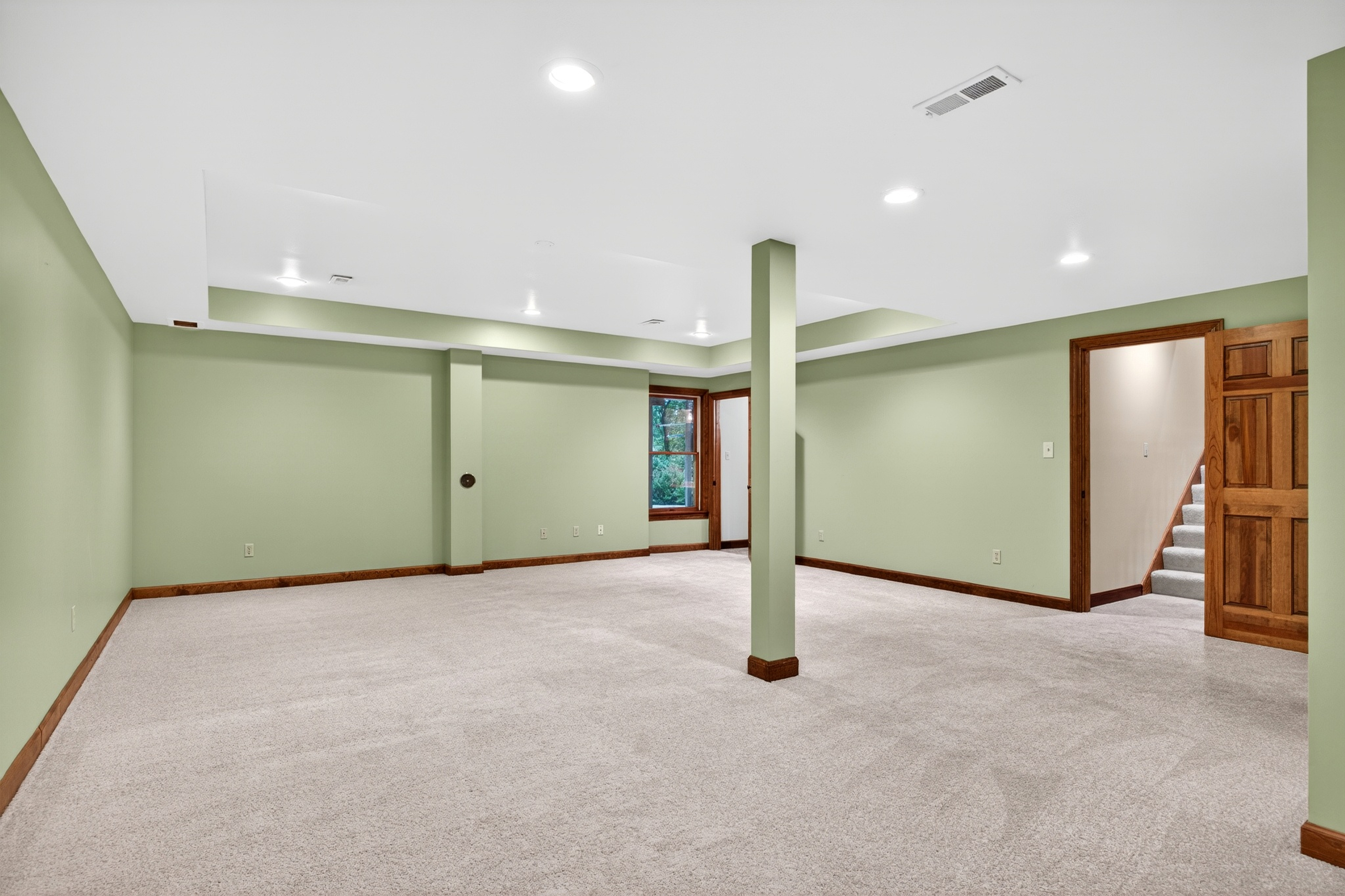  Don’t miss the opportunity to own this beautifully maintained Miceli-built home - 物件實景