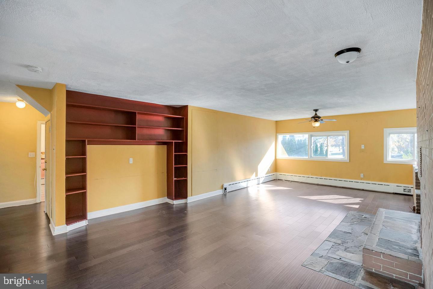 Haddon Township, New Jersey, 08108, United States, 4 Bedrooms Bedrooms, ,3 BathroomsBathrooms,Residential,For Sale,1901335