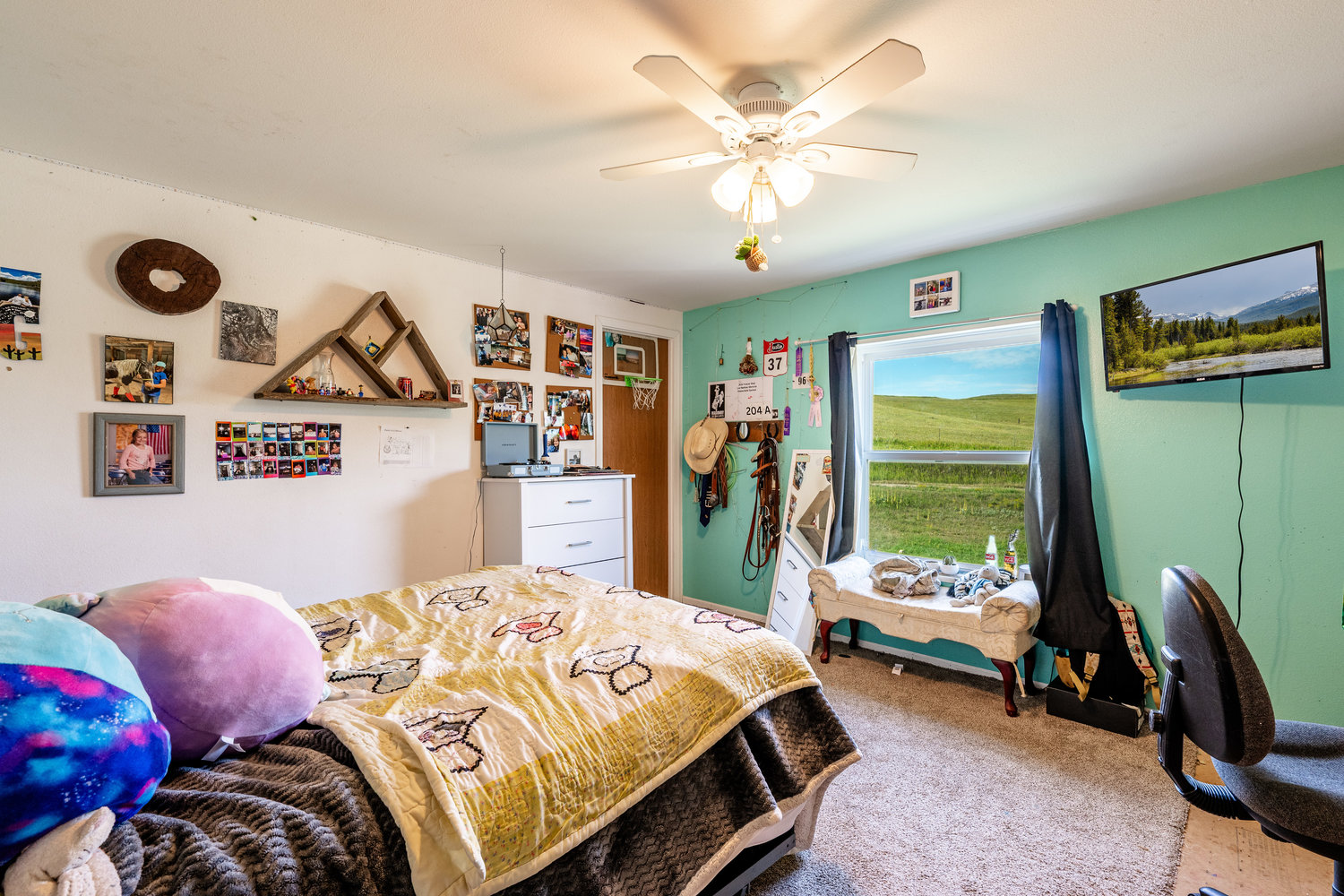 Banner, Wyoming, 82832, United States, 4 Bedrooms Bedrooms, ,3 BathroomsBathrooms,Residential,For Sale,1944792