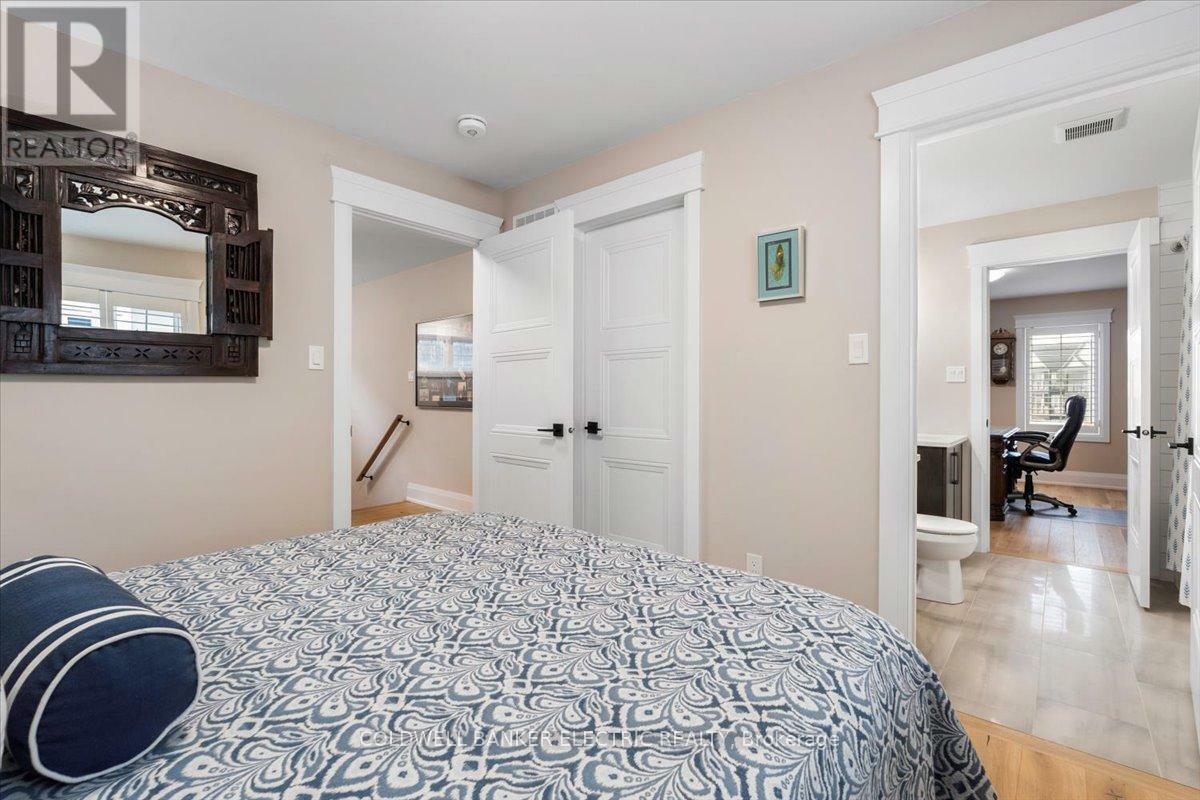 PETERBOROUGH NORTH (NORTH), Ontario, K9K 0H7, CA, 5 Bedrooms Bedrooms, ,4 BathroomsBathrooms,Residential,For Sale,1827816