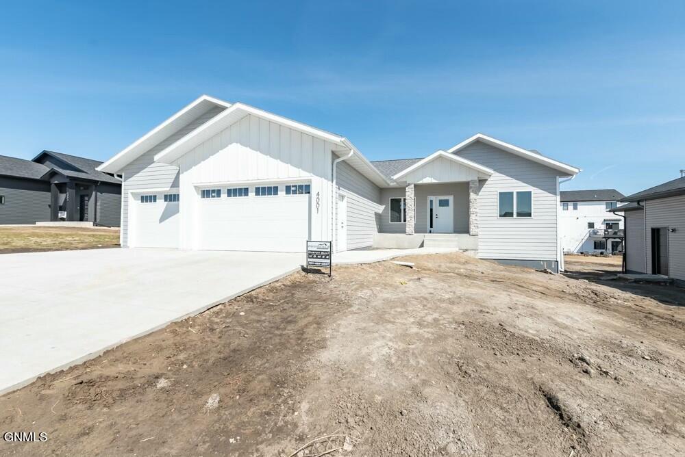 Bismarck, North Dakota, 58503, United States, 3 Bedrooms Bedrooms, ,1 BathroomBathrooms,Residential,For Sale,1872499