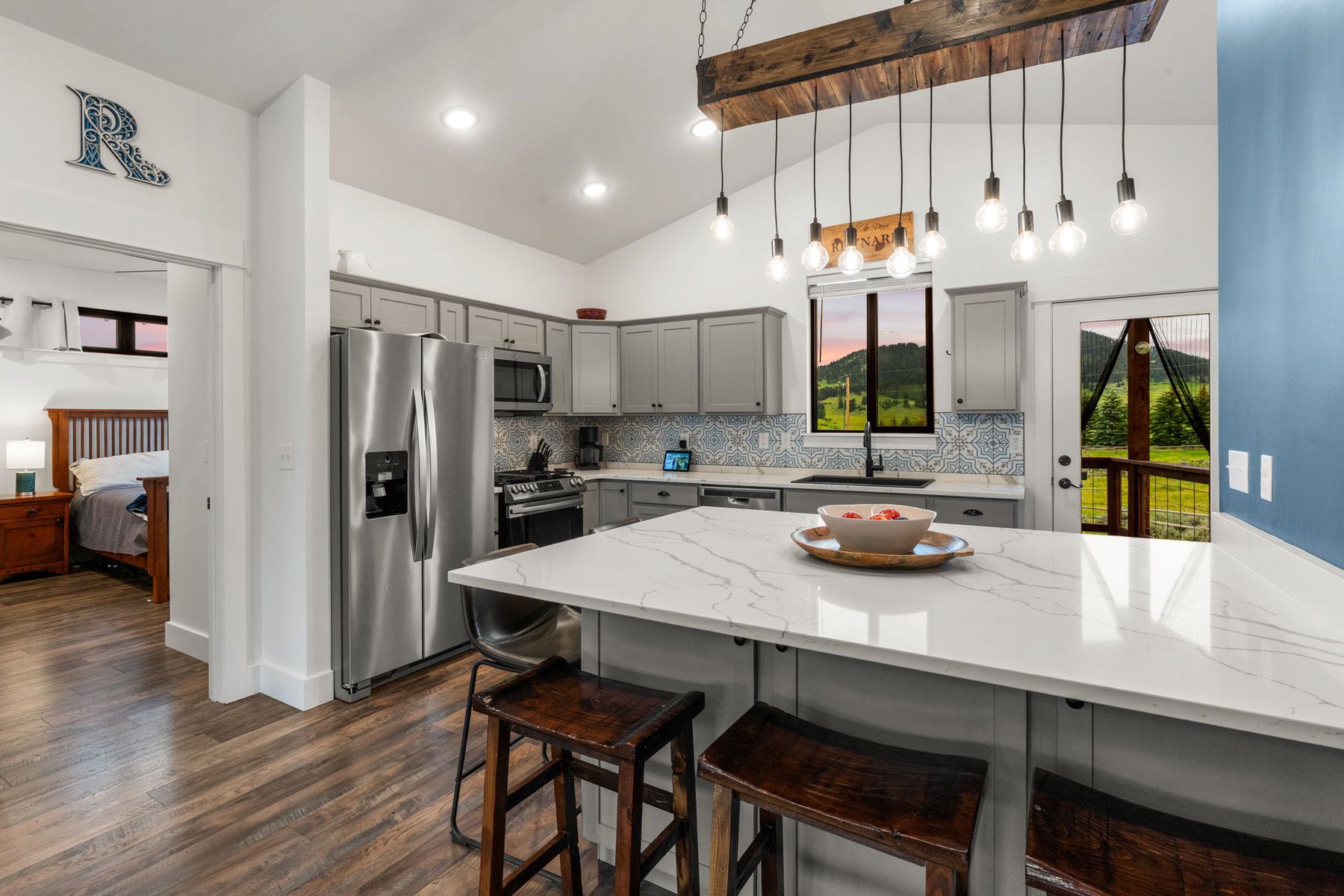  215 Timberline Creek Dr - 物件實景