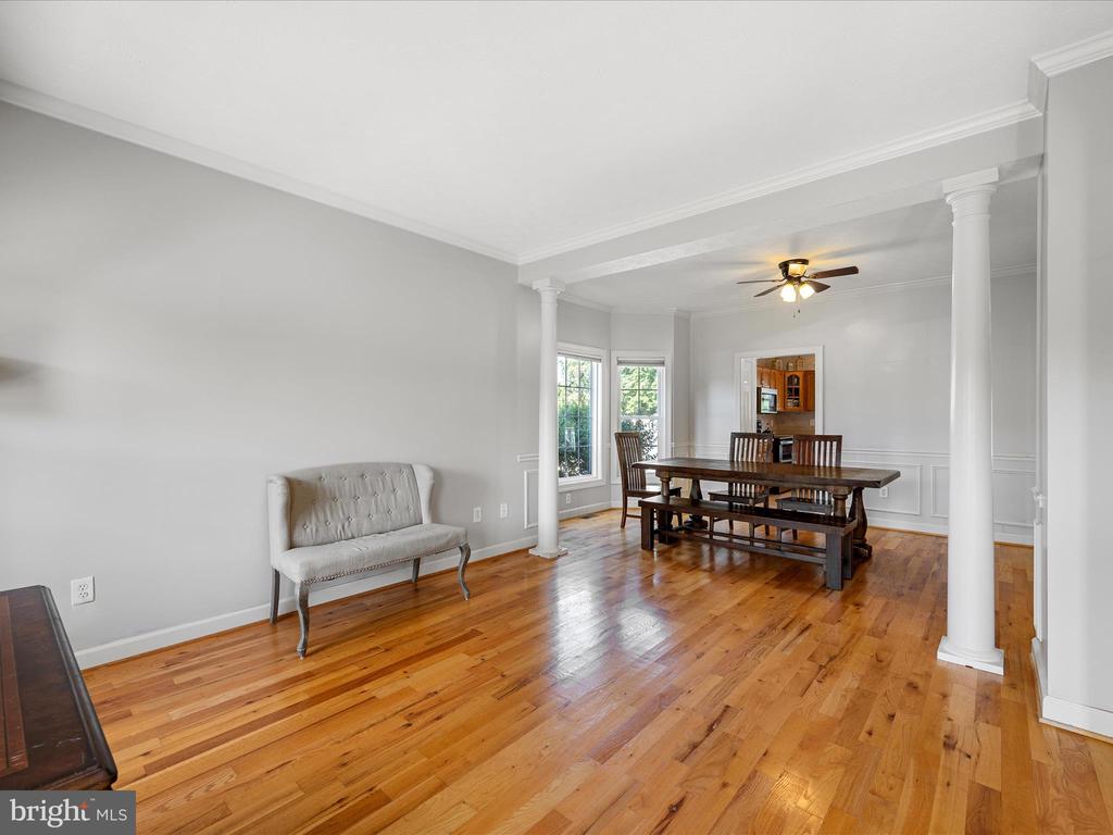 Stephens City, Virginia, 22655, United States, 4 Bedrooms Bedrooms, ,4 BathroomsBathrooms,Residential,For Sale,1905716