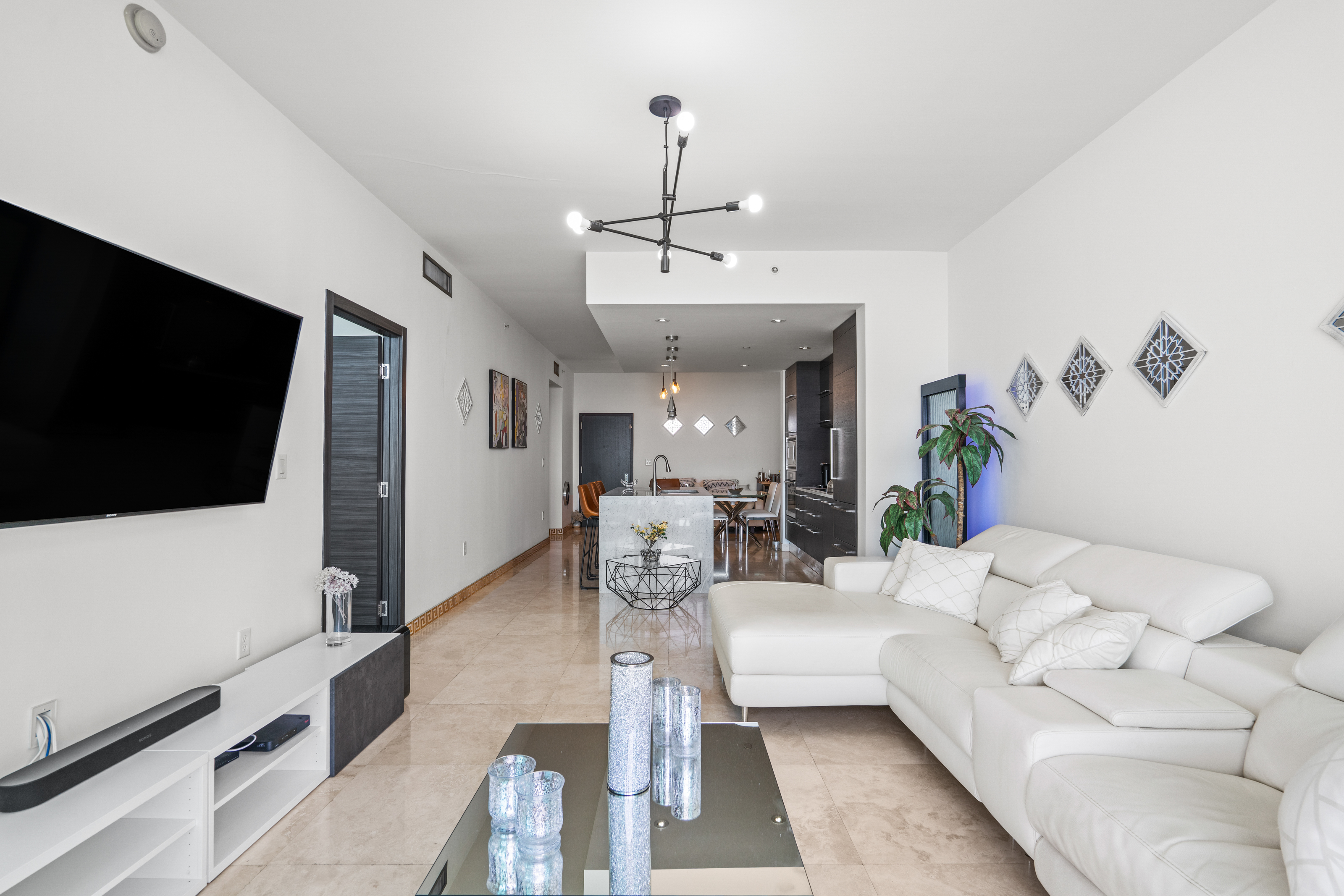  900 Biscayne Blvd, Miami, FL, 33132 - 物件實景