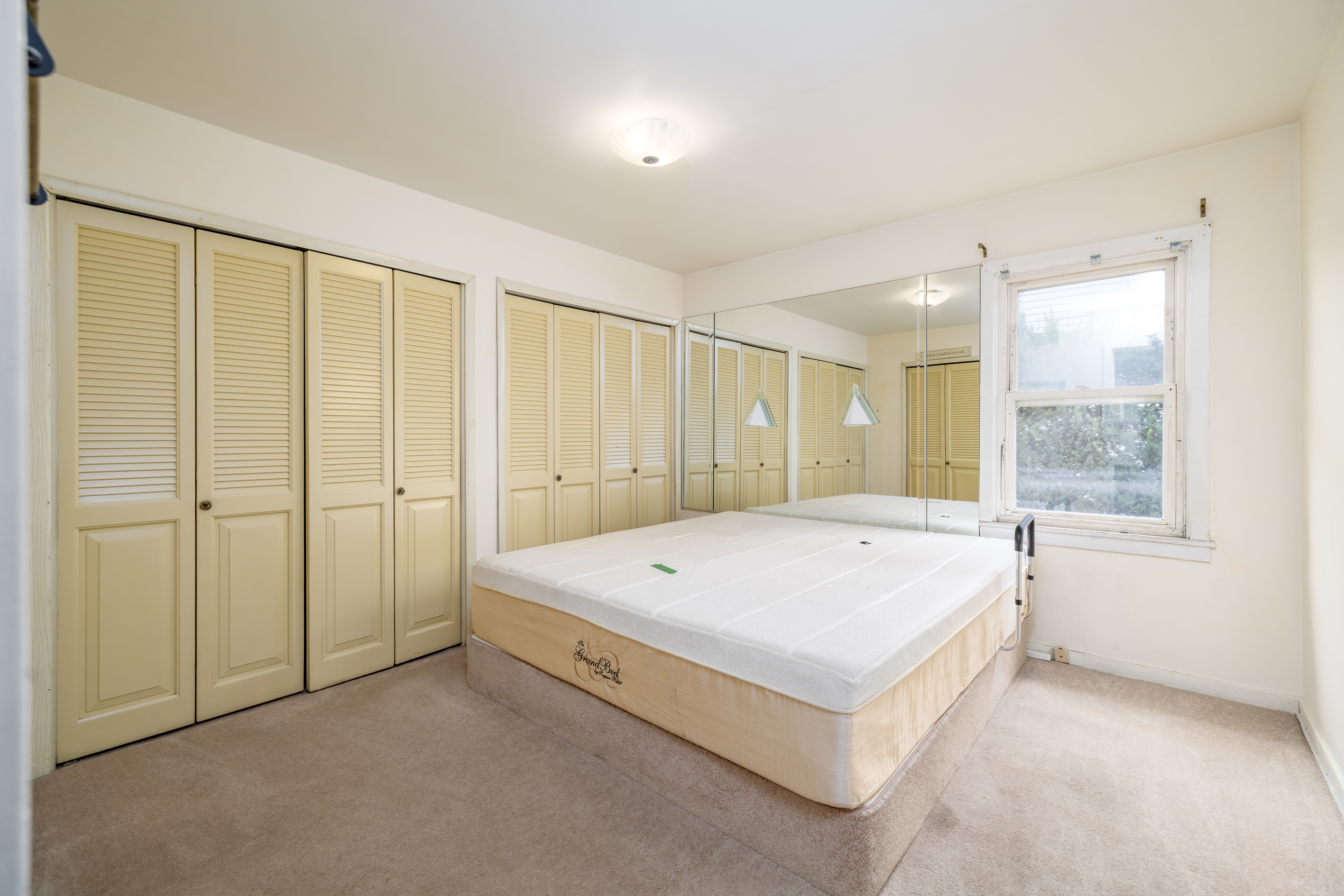  49 Roosevelt Court, Westbury, NY, 11590 - 物件實景