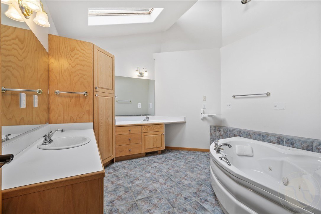 Absarokee, Montana, 59001, United States, 4 Bedrooms Bedrooms, ,4 BathroomsBathrooms,Residential,For Sale,1921766