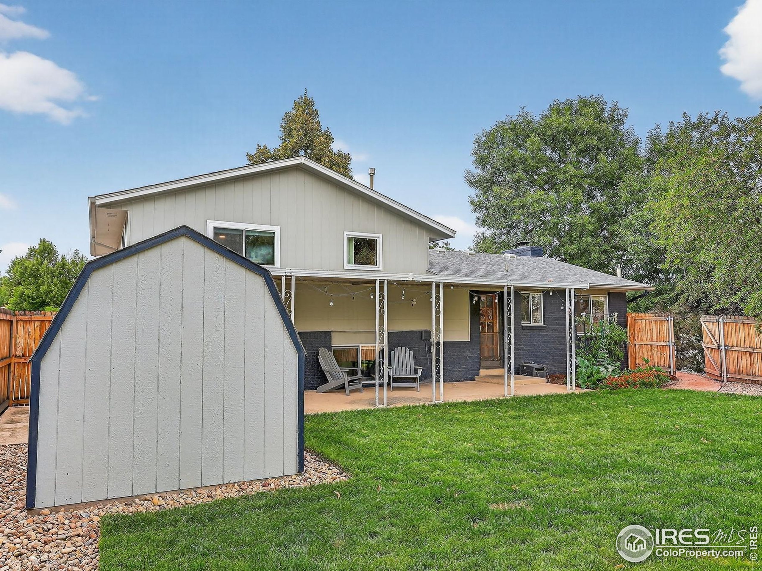 Longmont, Colorado, 80501, United States, 3 Bedrooms Bedrooms, ,2 BathroomsBathrooms,Residential,For Sale,1988284