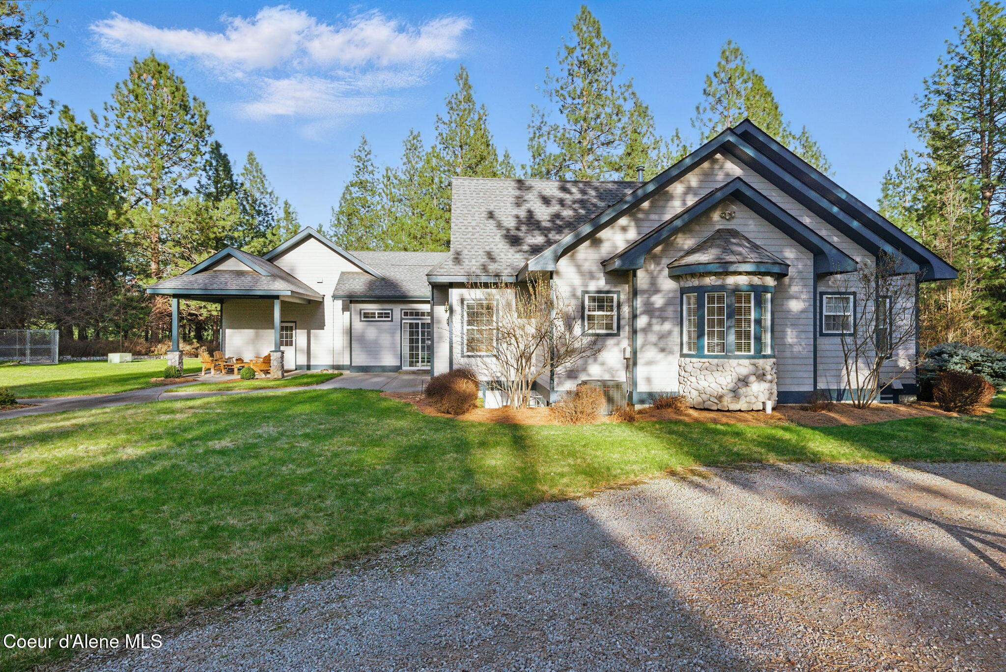 Newman Lake, Washington, 99025, United States, 6 Bedrooms Bedrooms, ,5 BathroomsBathrooms,Residential,For Sale,1798290
