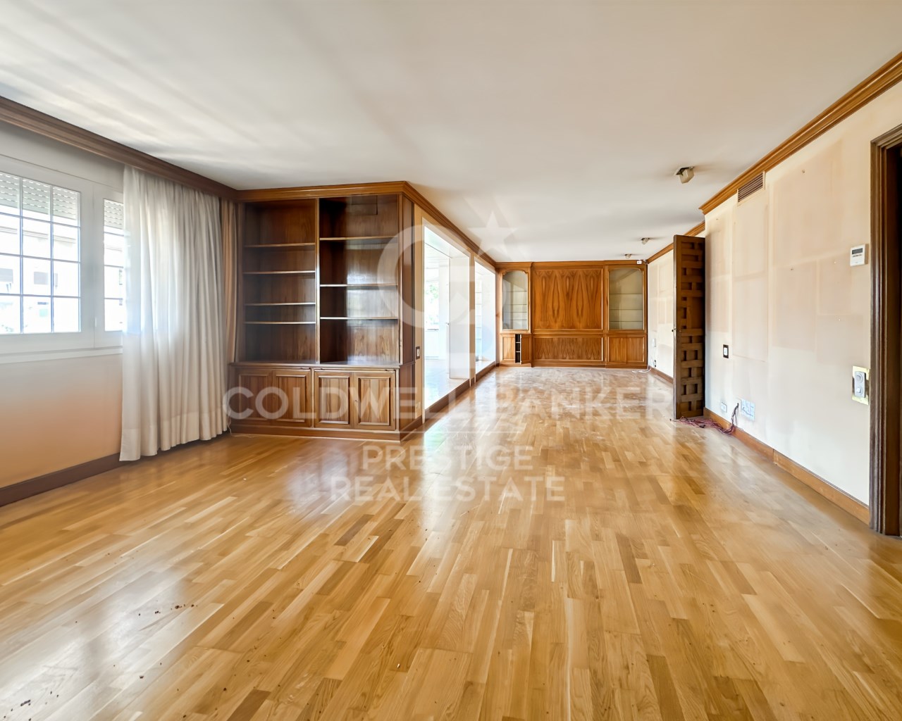 Barcelona, Catalonia, ES, 7 Bedrooms Bedrooms, ,5 BathroomsBathrooms,Residential,For Sale,1804815