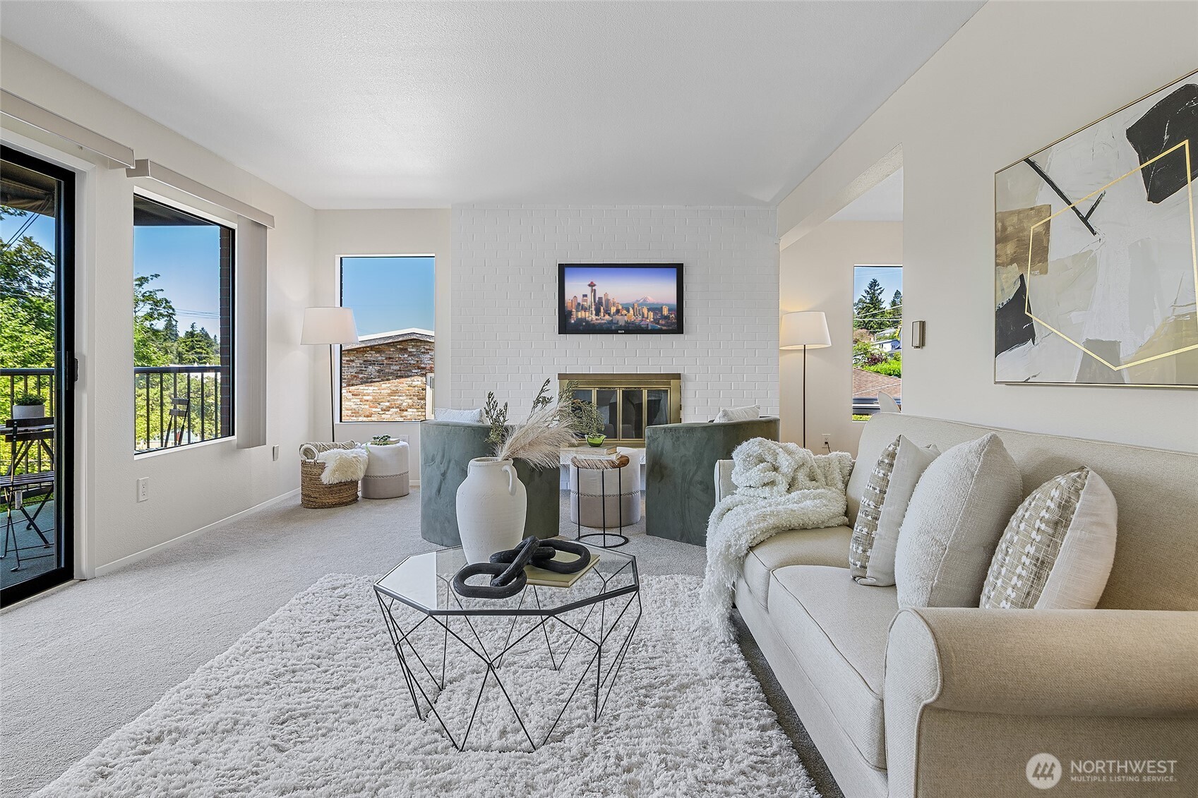 Seattle, Washington, 98199, United States, 2 Bedrooms Bedrooms, ,2 BathroomsBathrooms,Residential,For Sale,1848427