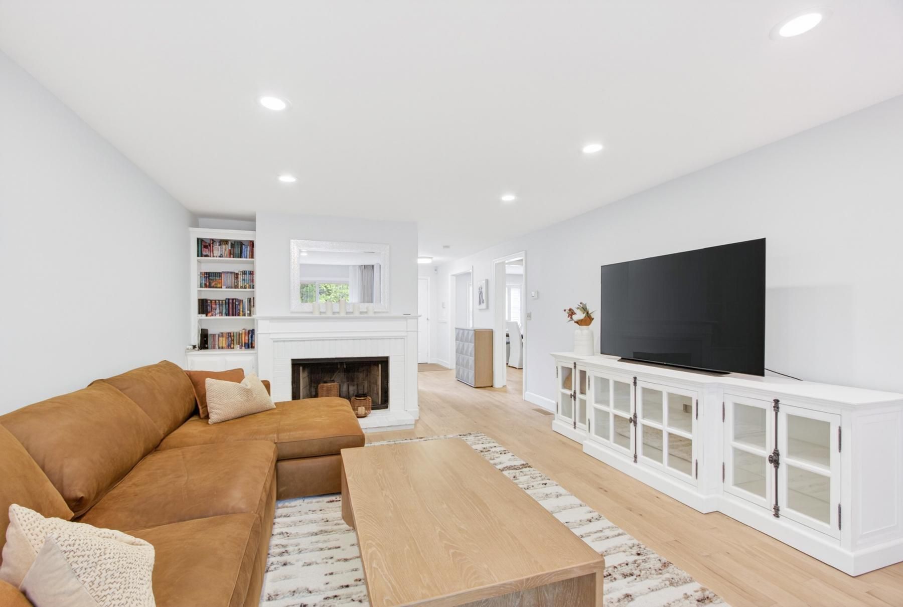  4 Deer Grass Ln, Acton, MA, 01720 - 物件實景