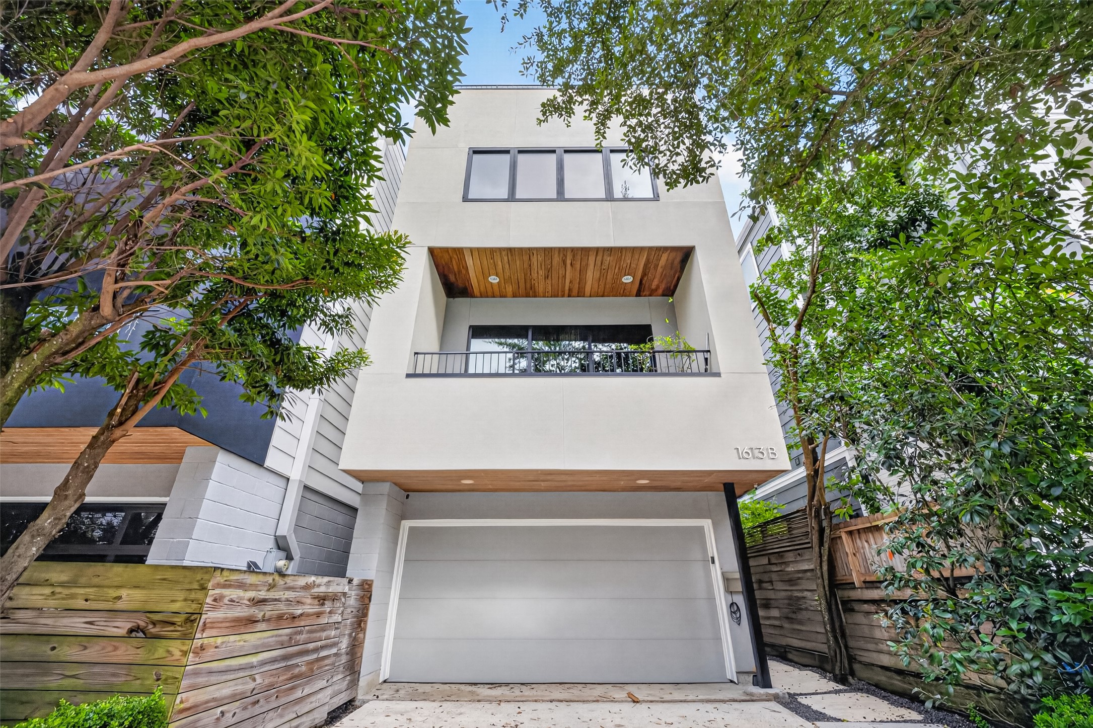  1613 Vermont Street B - 物件實景