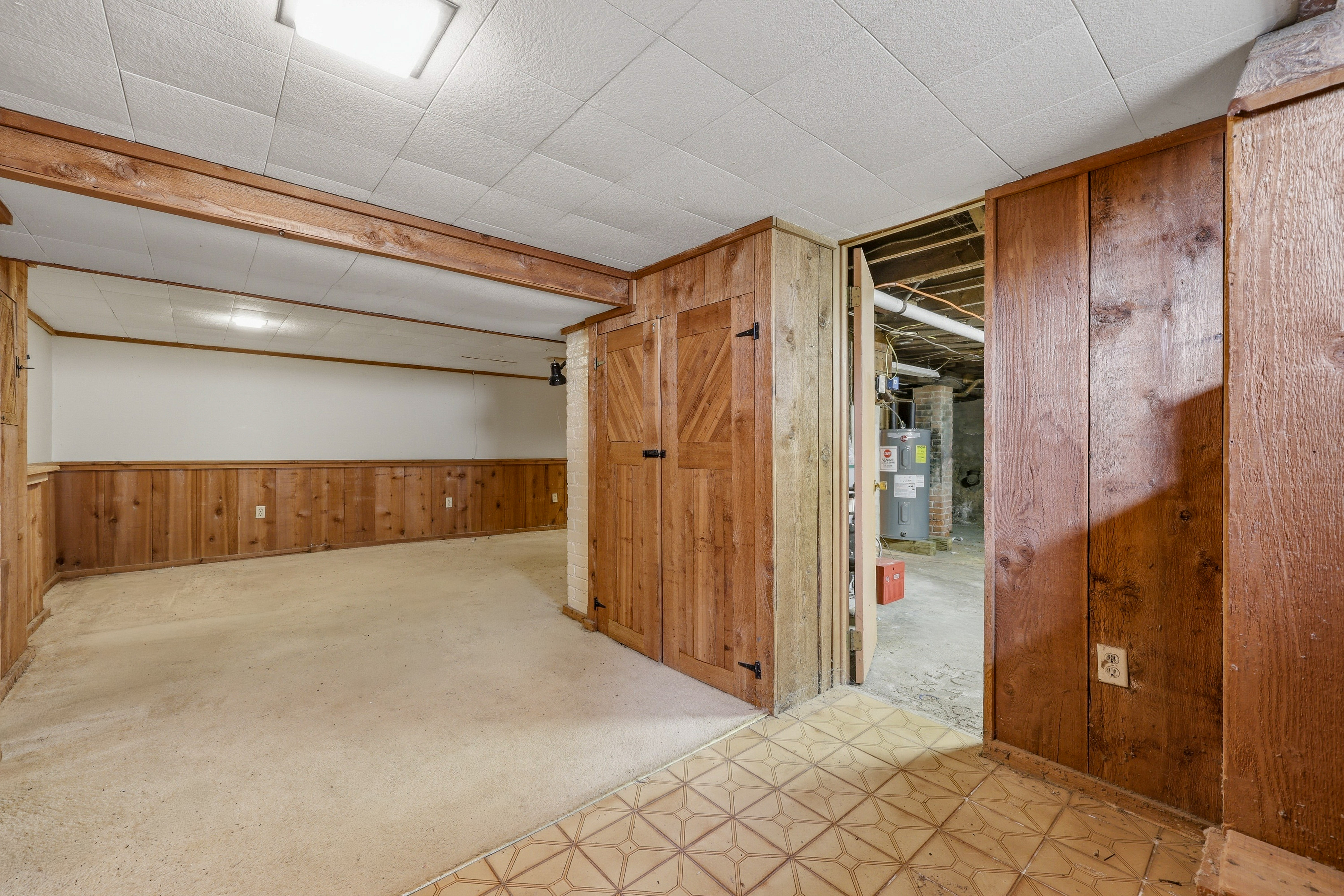  A Classic 1913 Colonial Set in the South Farms Area - 物件實景