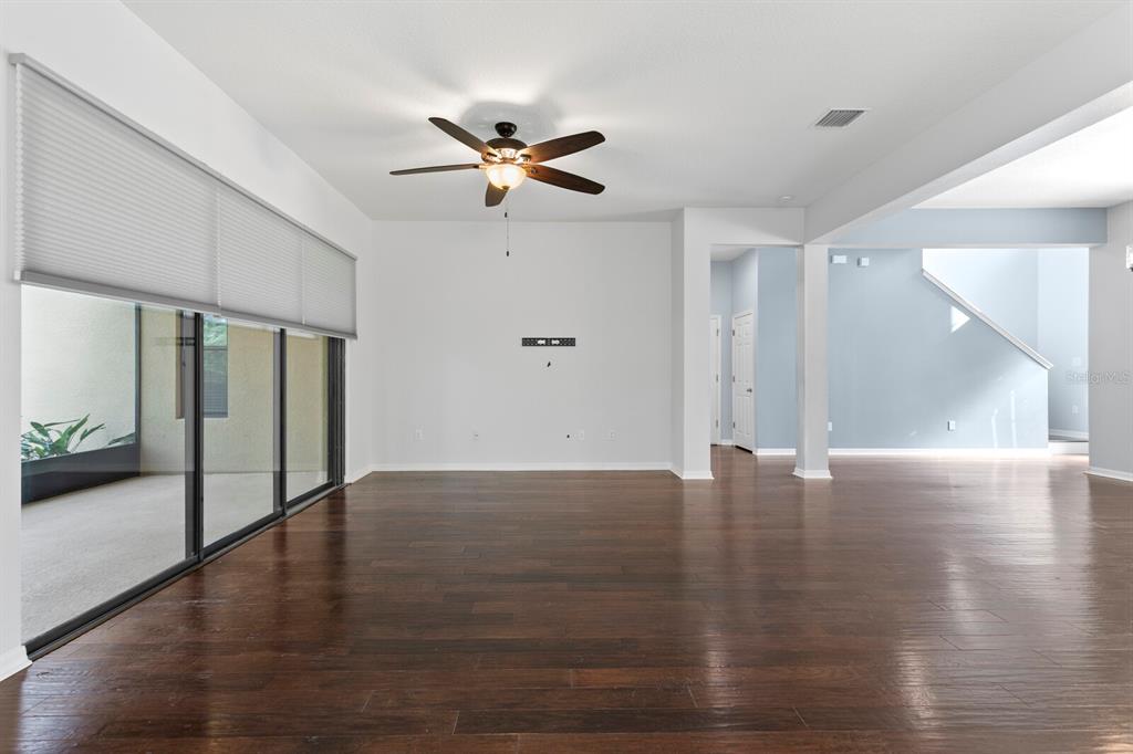Lutz, Florida, 33558, United States, 4 Bedrooms Bedrooms, ,4 BathroomsBathrooms,Residential,For Sale,1817668