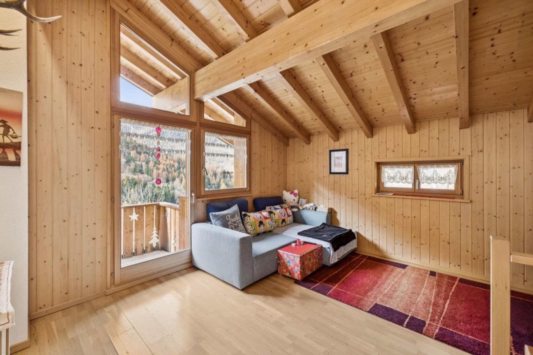  Rare property: chalet with no direct neighbors in Val d