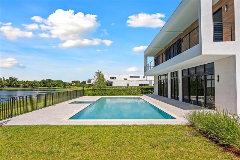 Weston, Florida, 33326, United States, 5 Bedrooms Bedrooms, ,10 BathroomsBathrooms,Residential,For Sale,1925286